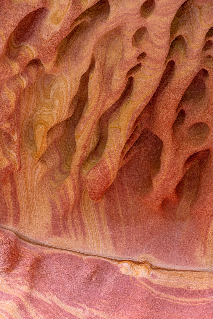 lines and structures in sandstone half-caves