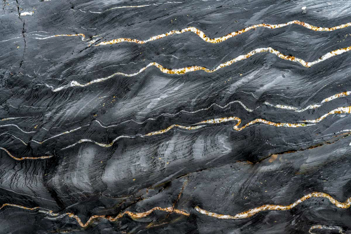wave patterns in the rocks 