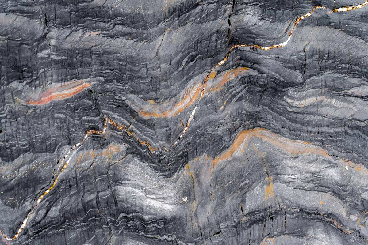 wave patterns in the rocks 