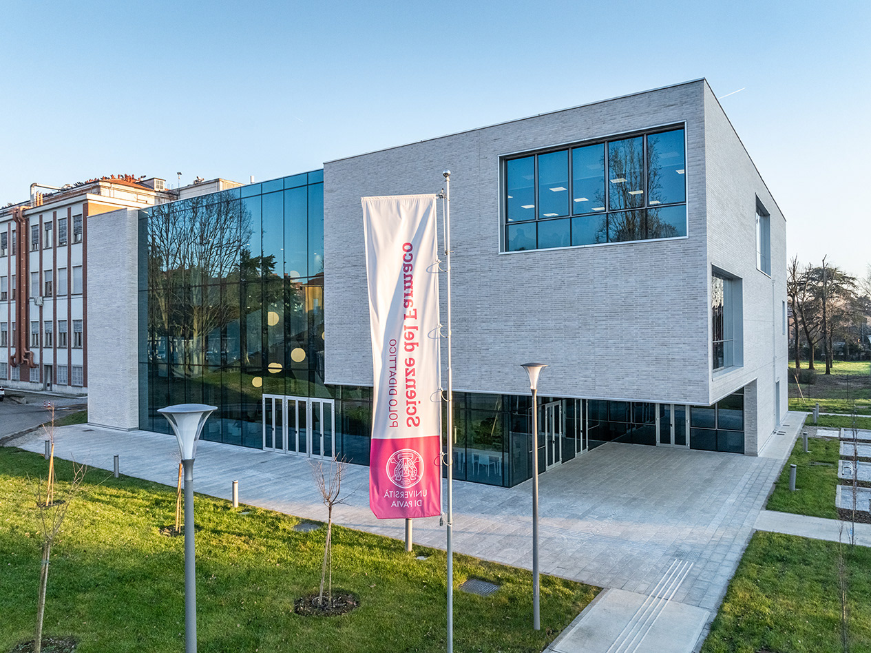 Nuovo Polo Didattico Scienze del Farmaco di Pavia per ITI Spa.