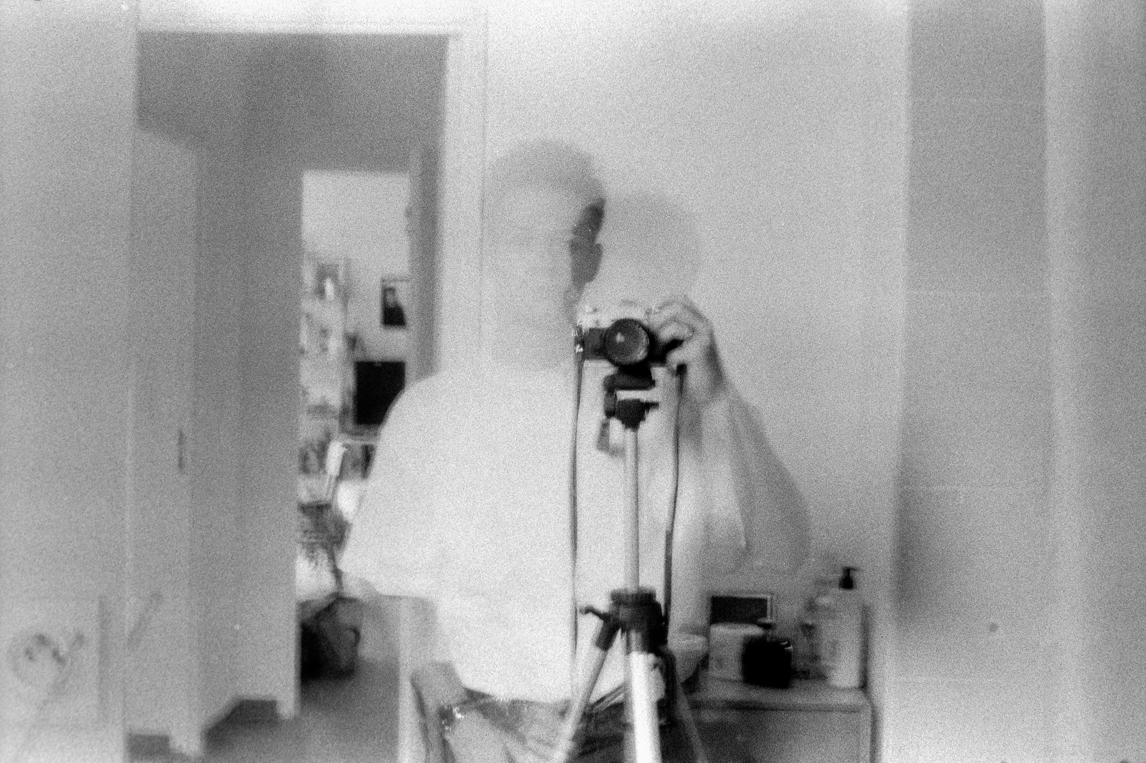 Autoportrait © Juillet 2025 — Tours