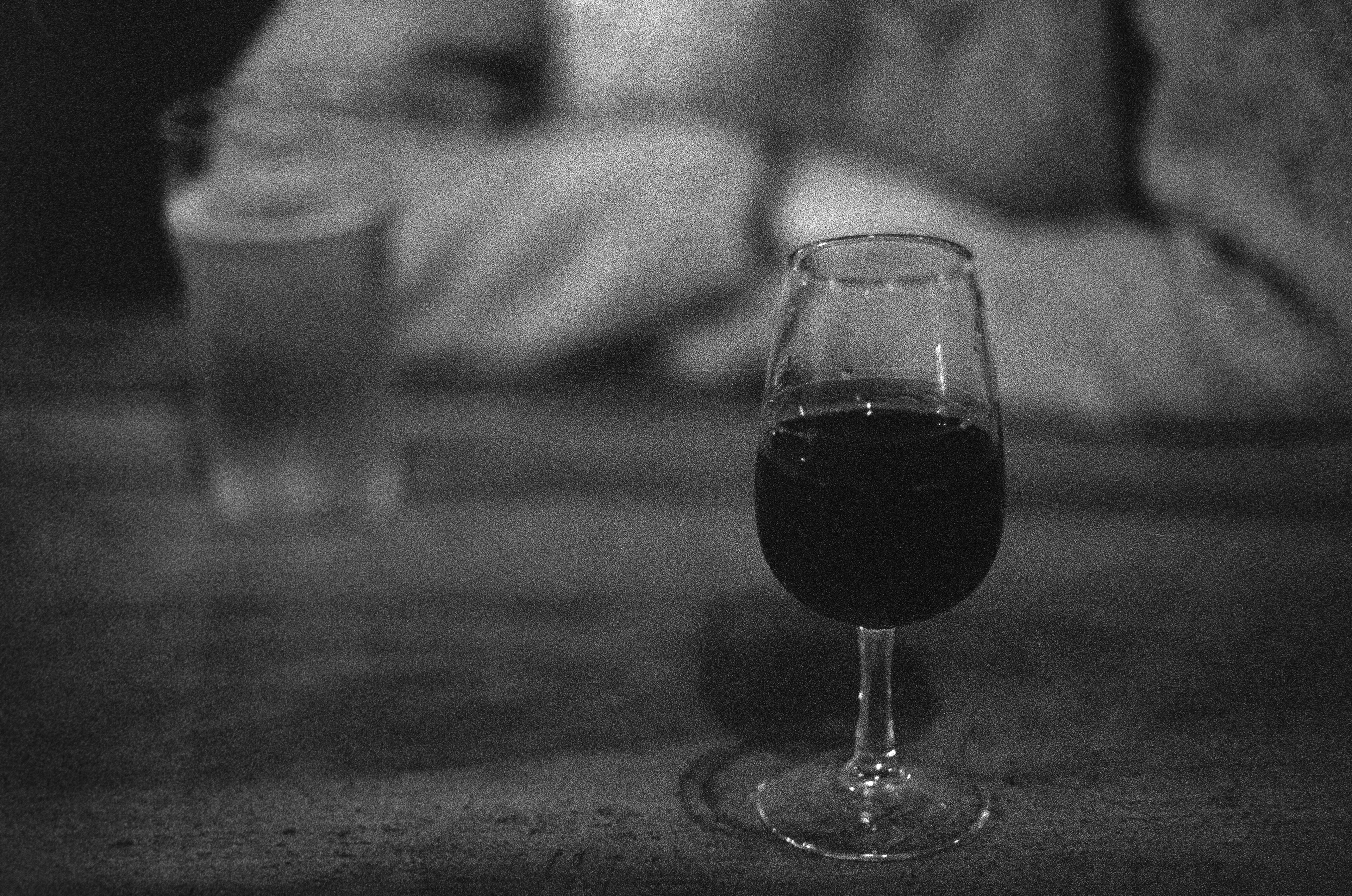 Le verre de vin © 16 Janvier 2026/Tours- iso 3200