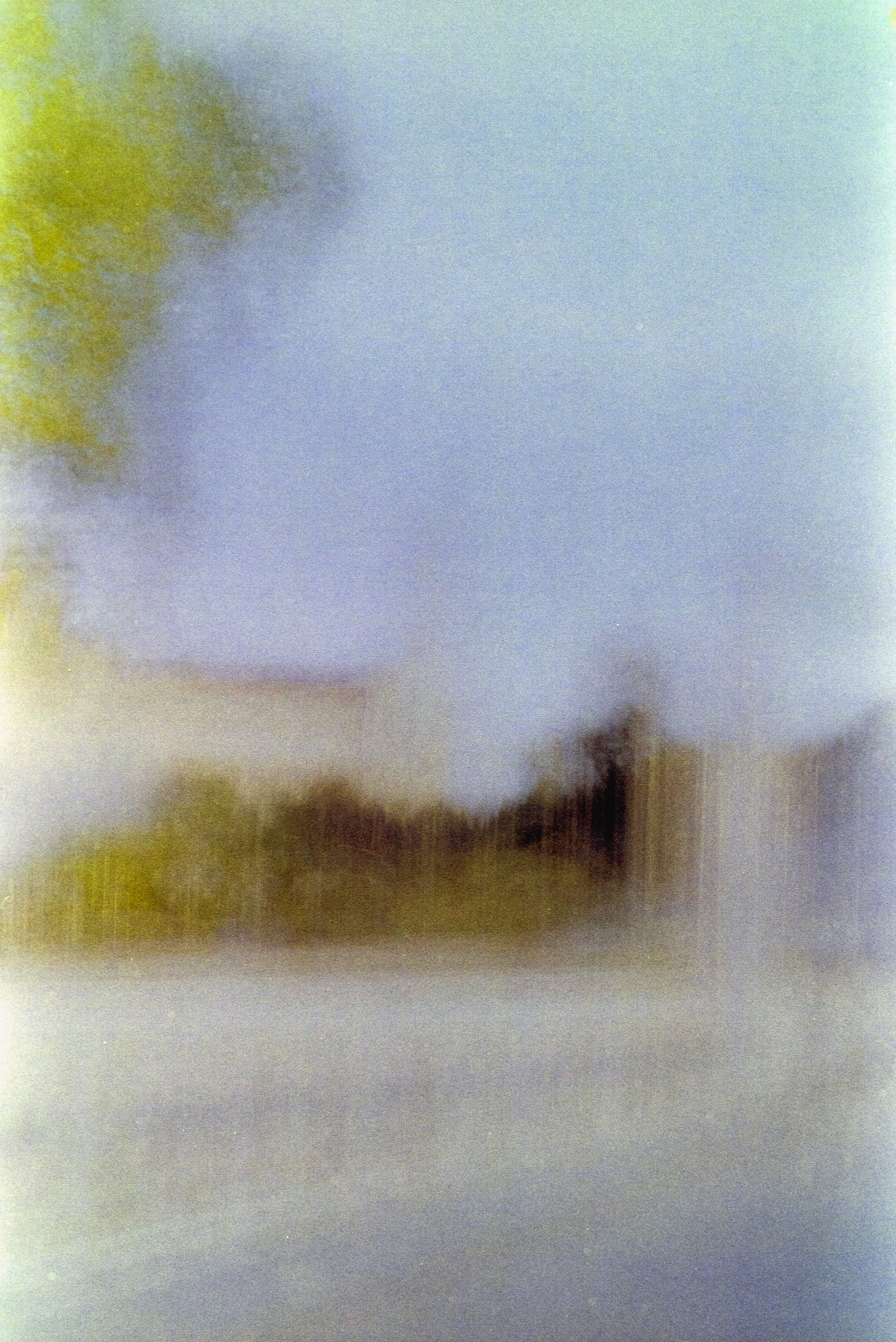 “Impression couleurs” © Arthur Radigois Tours, Mai 2025 Photographie argentique