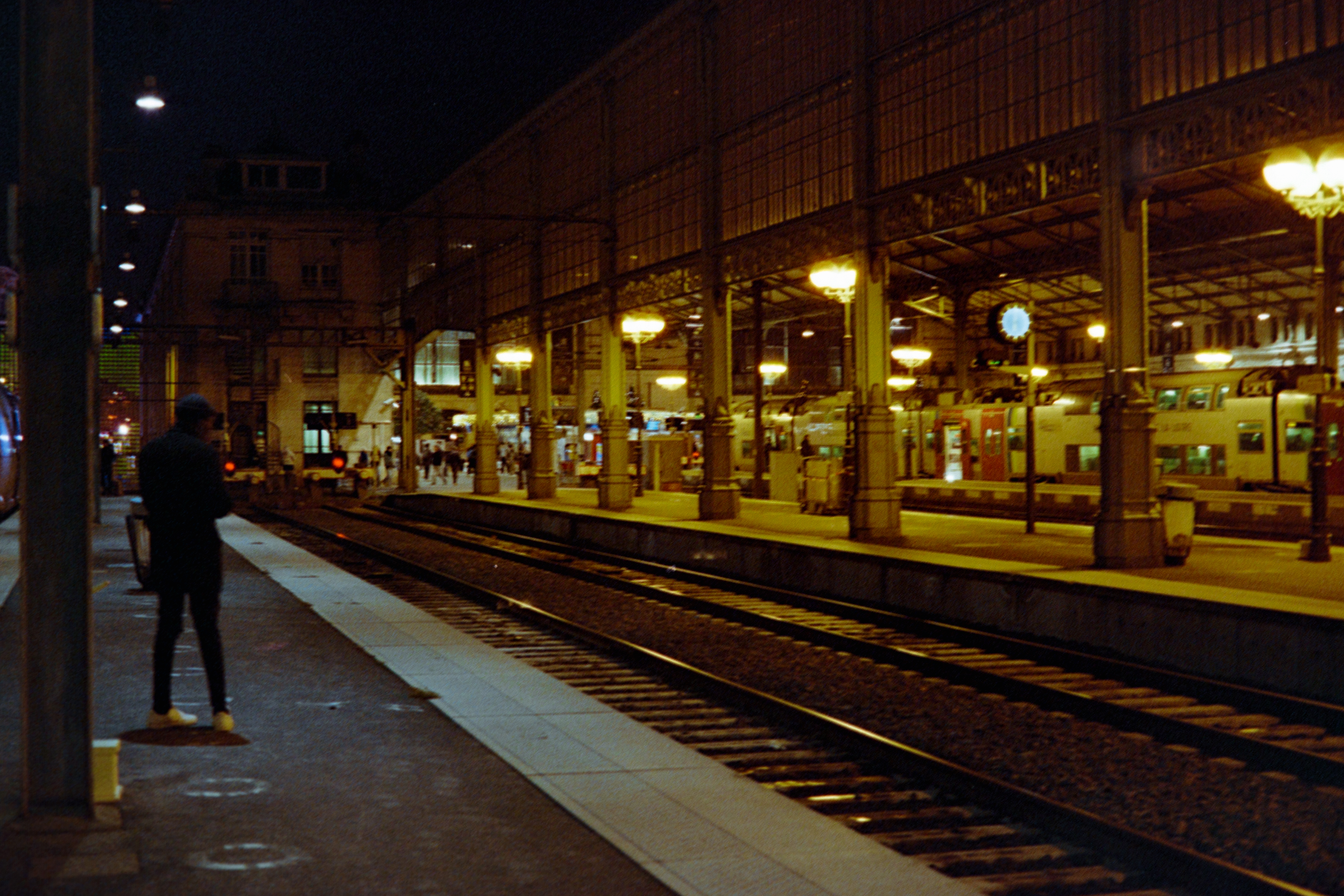 Quai de Gare, soir du Nouvel An © le 31 décembre 2025/Tours