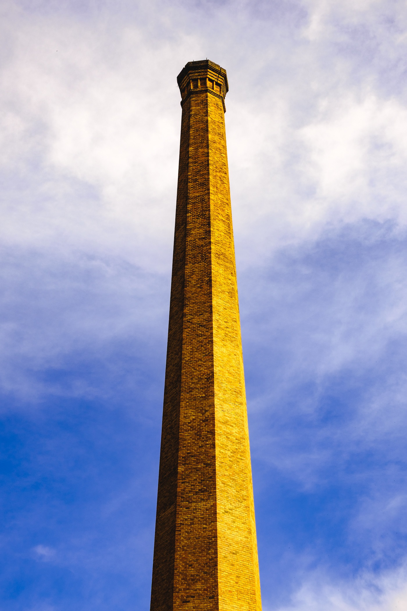 Xemeneia de la colònia Pons, Puig-reig