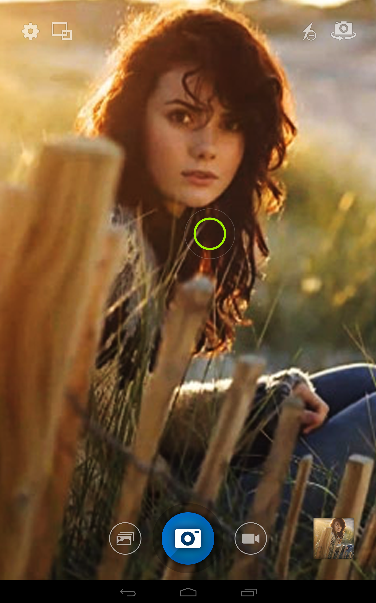 Take Photo w/ Focus