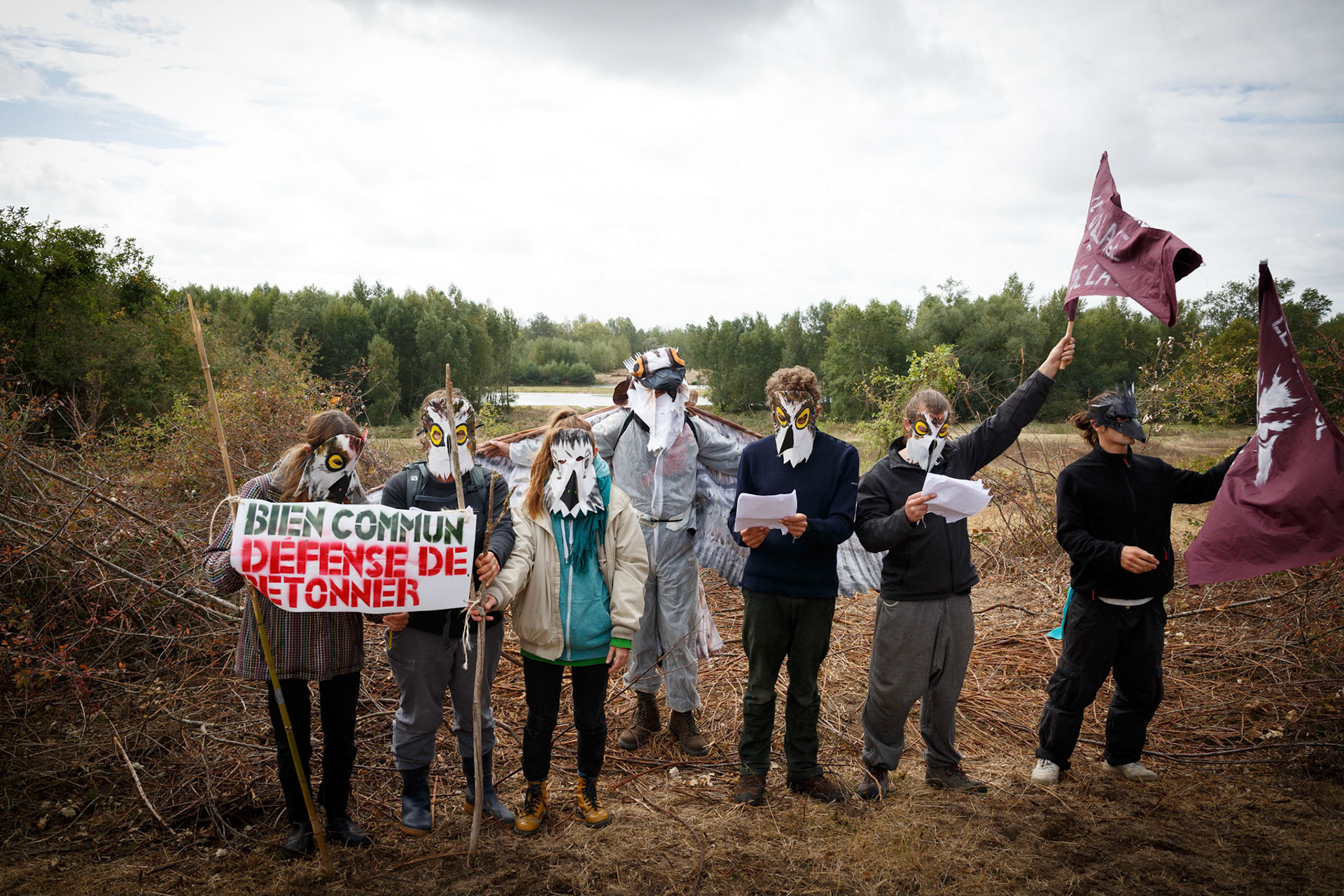 Conférence de presse contre le défrichement du bois de Latingy (Loiret). Latingy, FRANCE - 25/09/2019