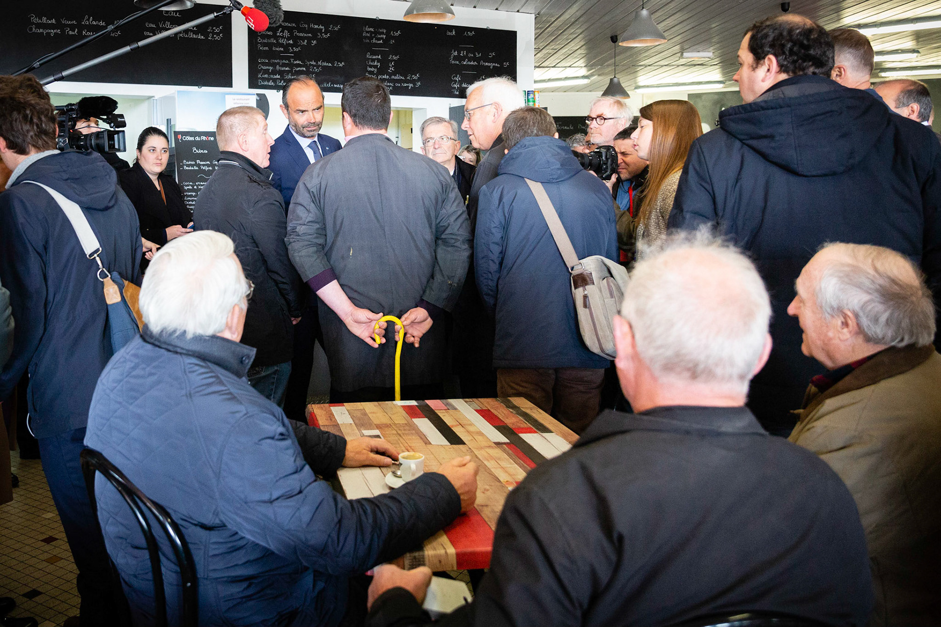 Edouard Philippe (premier ministre) visite le marché aux bestiaux de Sancoins. Sancoins, FRANCE - 02/05/2018