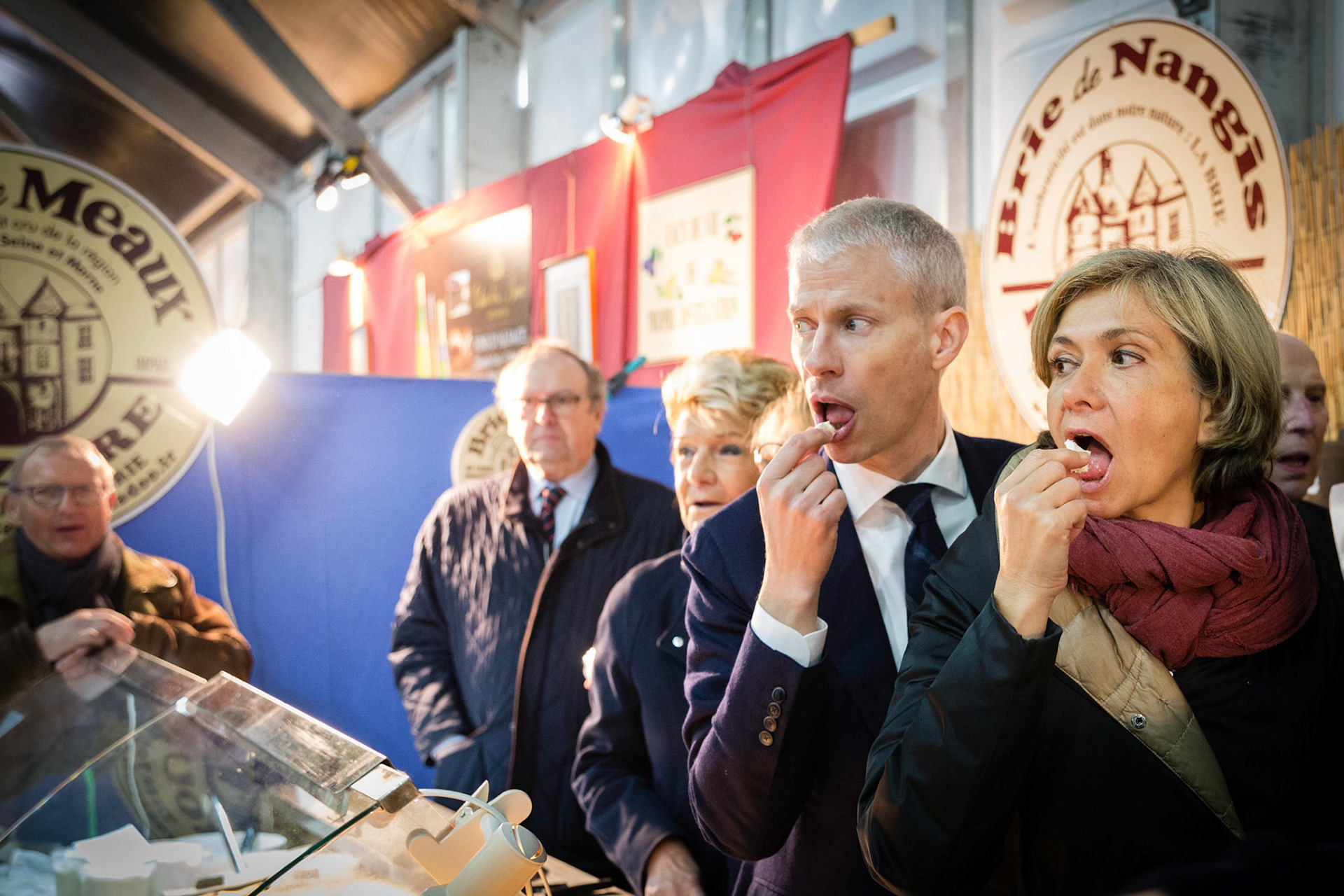 Valérie Pécresse (présidente de la région Ile de France) et Franck Riester, pendant la foire aux fromages à Coulommiers. Coulommiers, France - 23/03/2018