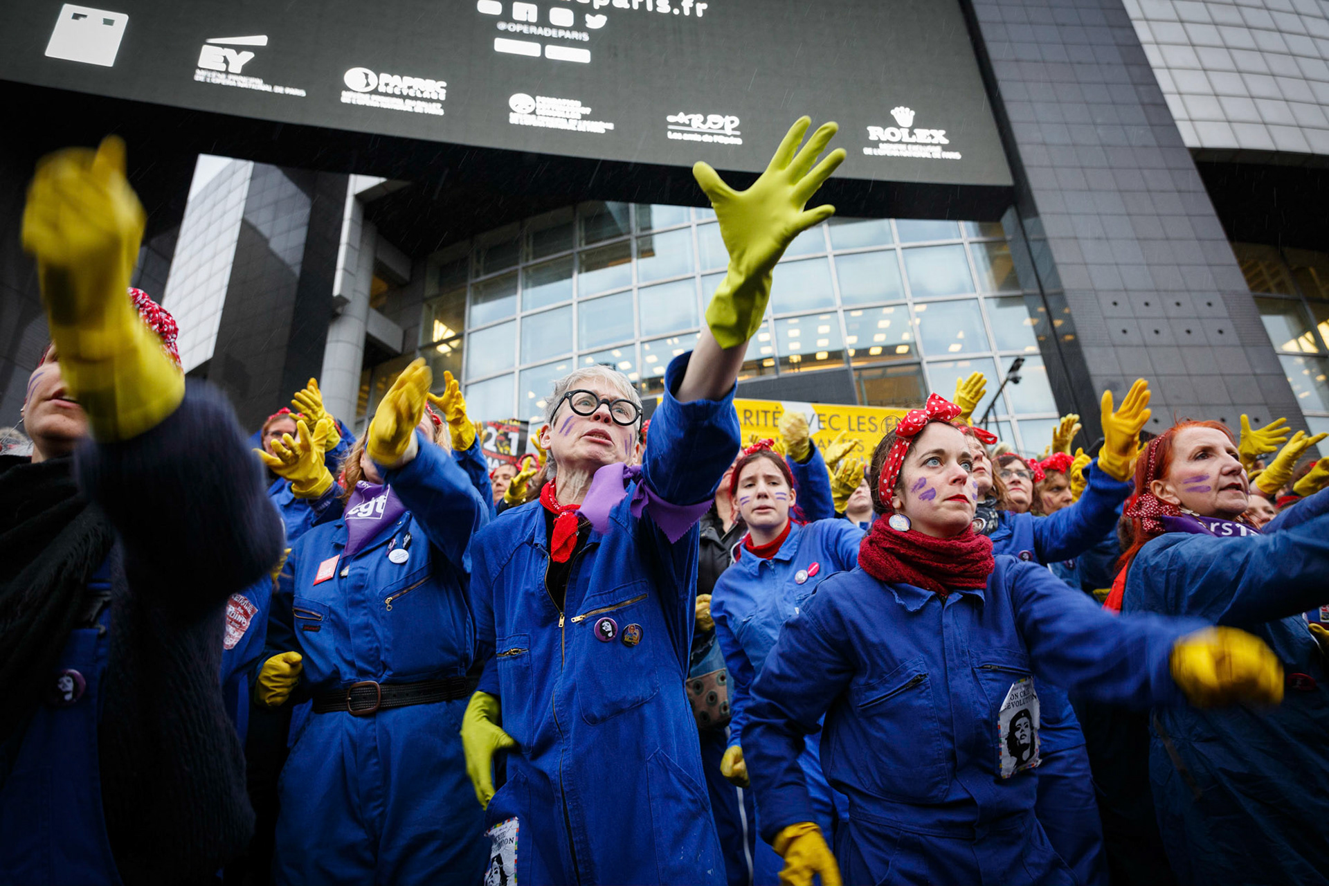 Le collectif  les Rosies, lors de la marche féministe, pendant la Journée internationale des droits des femmes, à Paris, le 08/03/2020.Paris, FRANCE - 08/03/2020
