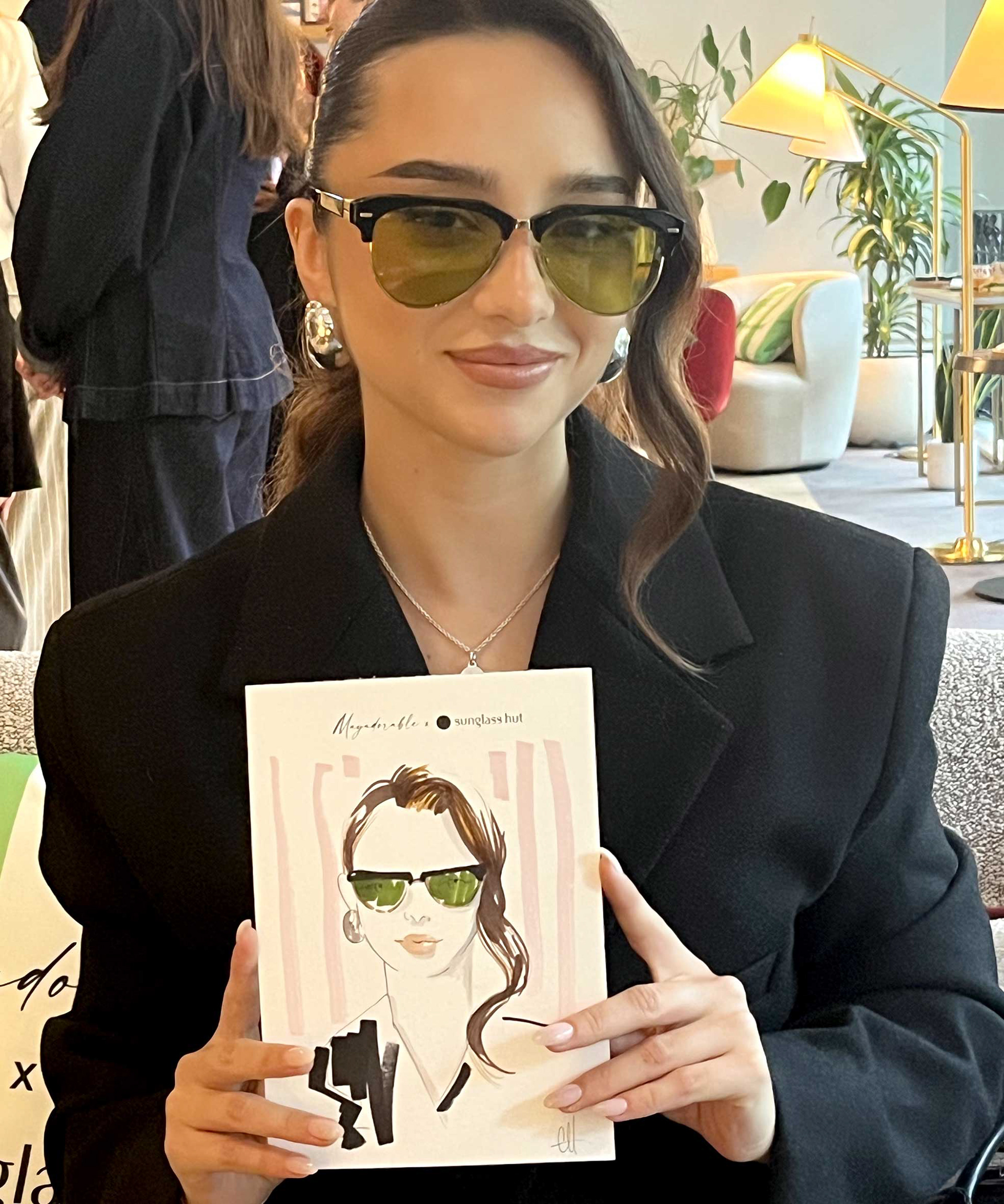 Live Sketch Sunglass Hut X Mayadorable