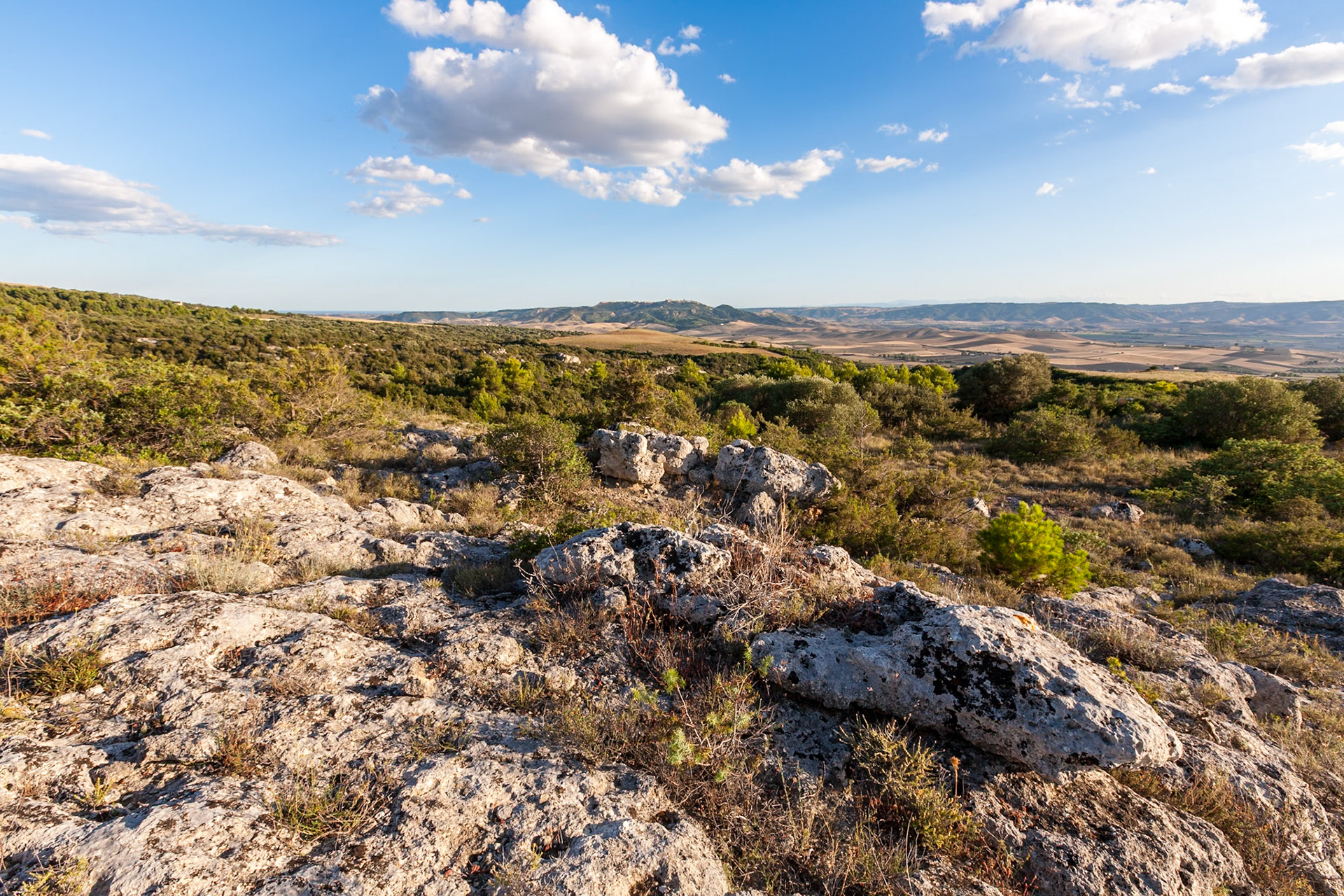 Sentiero per il villaggio Saraceno