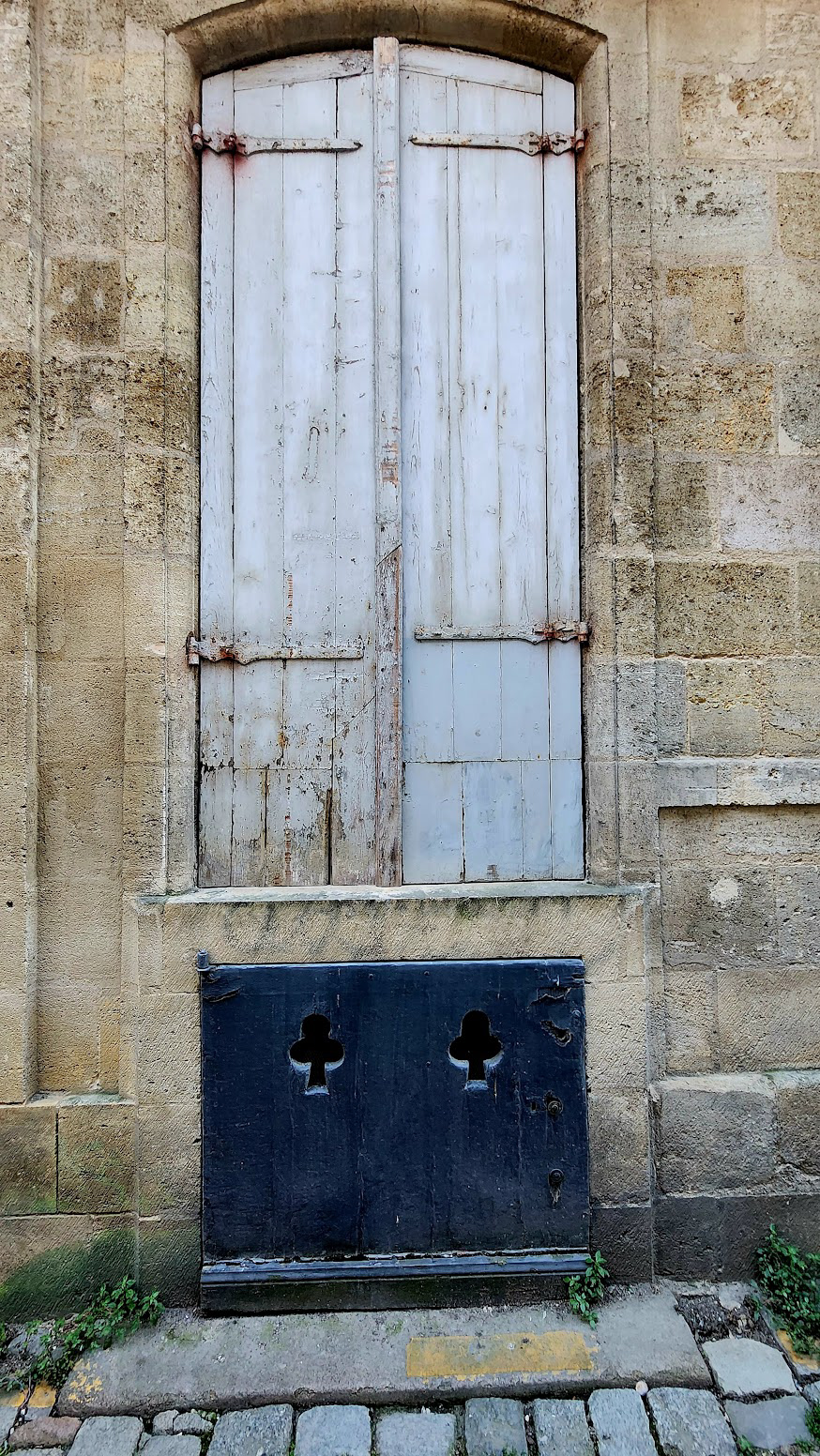 Architectural Element in Bordeaux