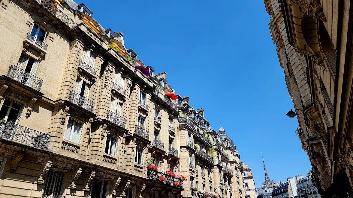 Street Scene in Paris