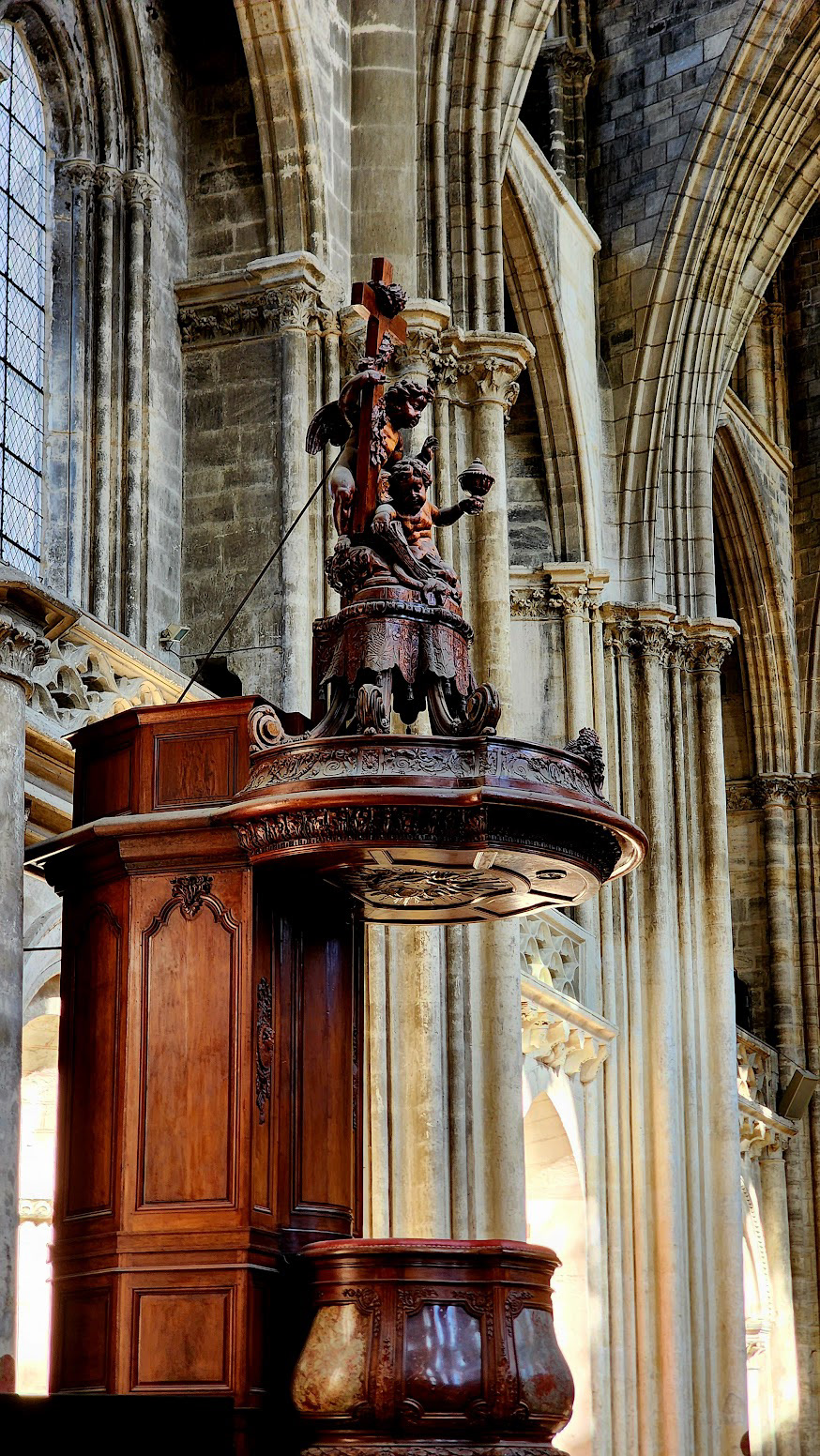 BASILIQUE SAINT-MICHEL