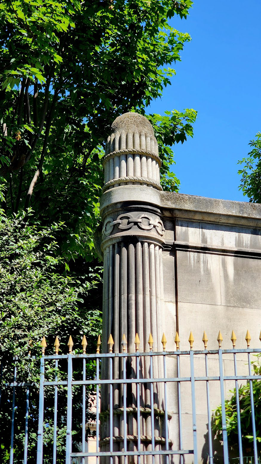 Pillar in Paris