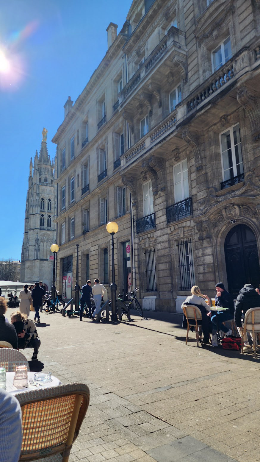 CAFE VIEW