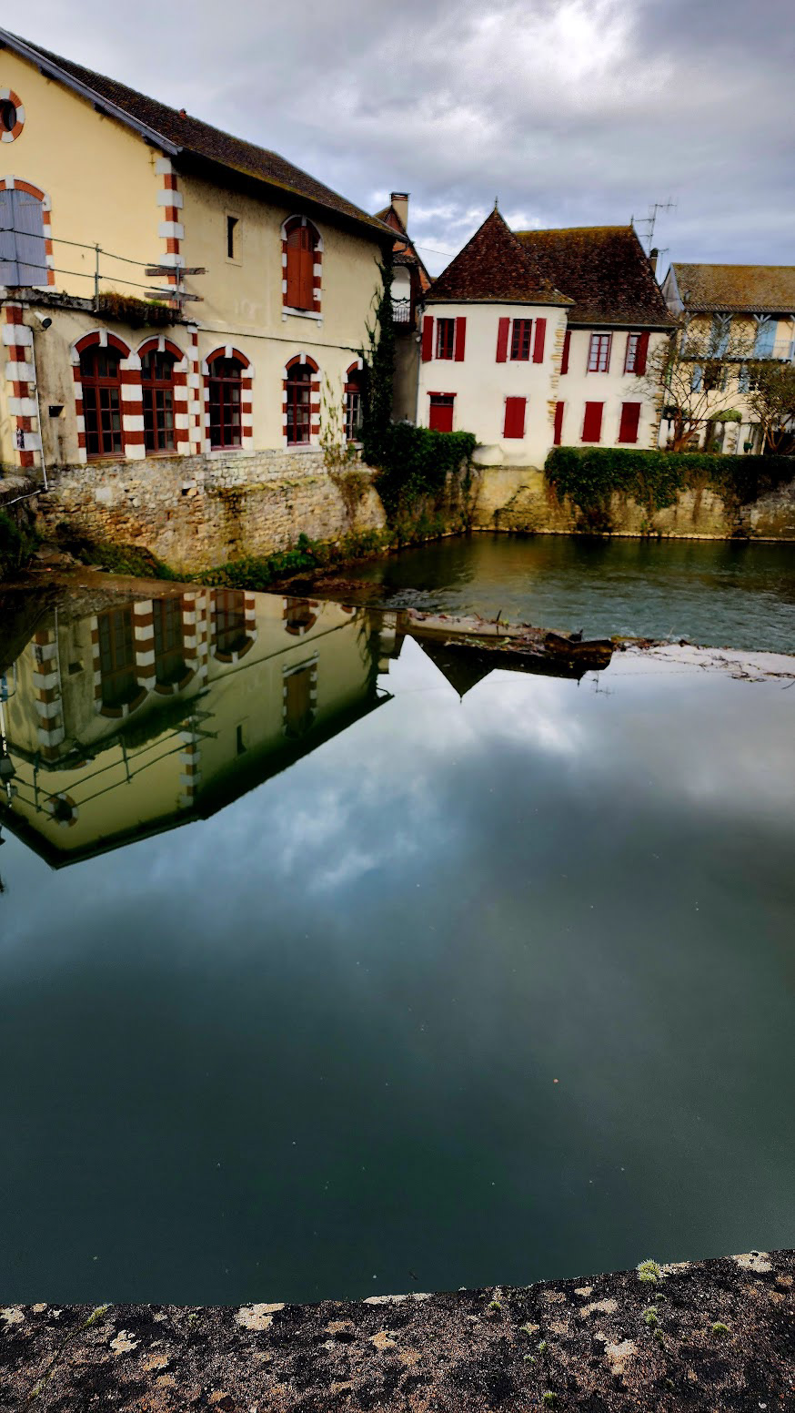 DOWNTOWN SALIES DE BÉARN