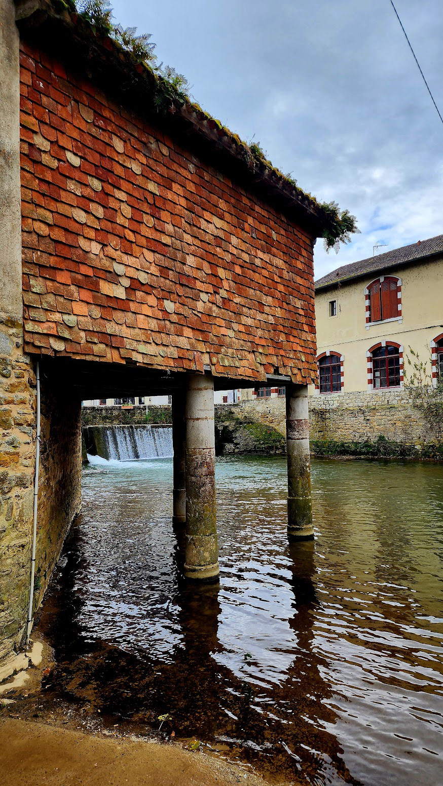 DOWNTOWN SALIES DE BÉARN