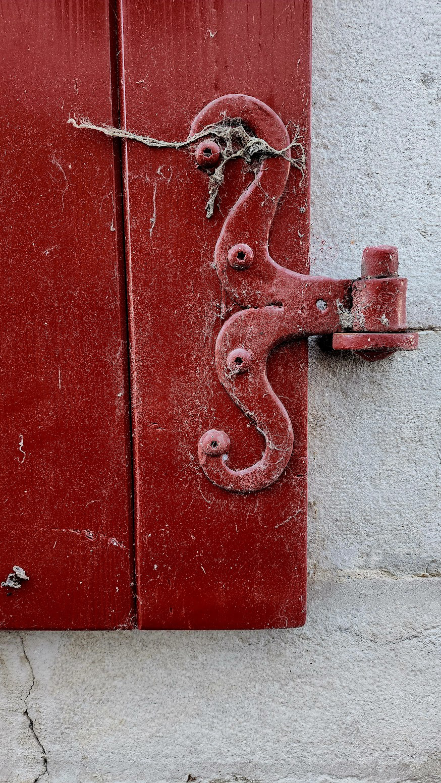 MEDIEVAL HINGE