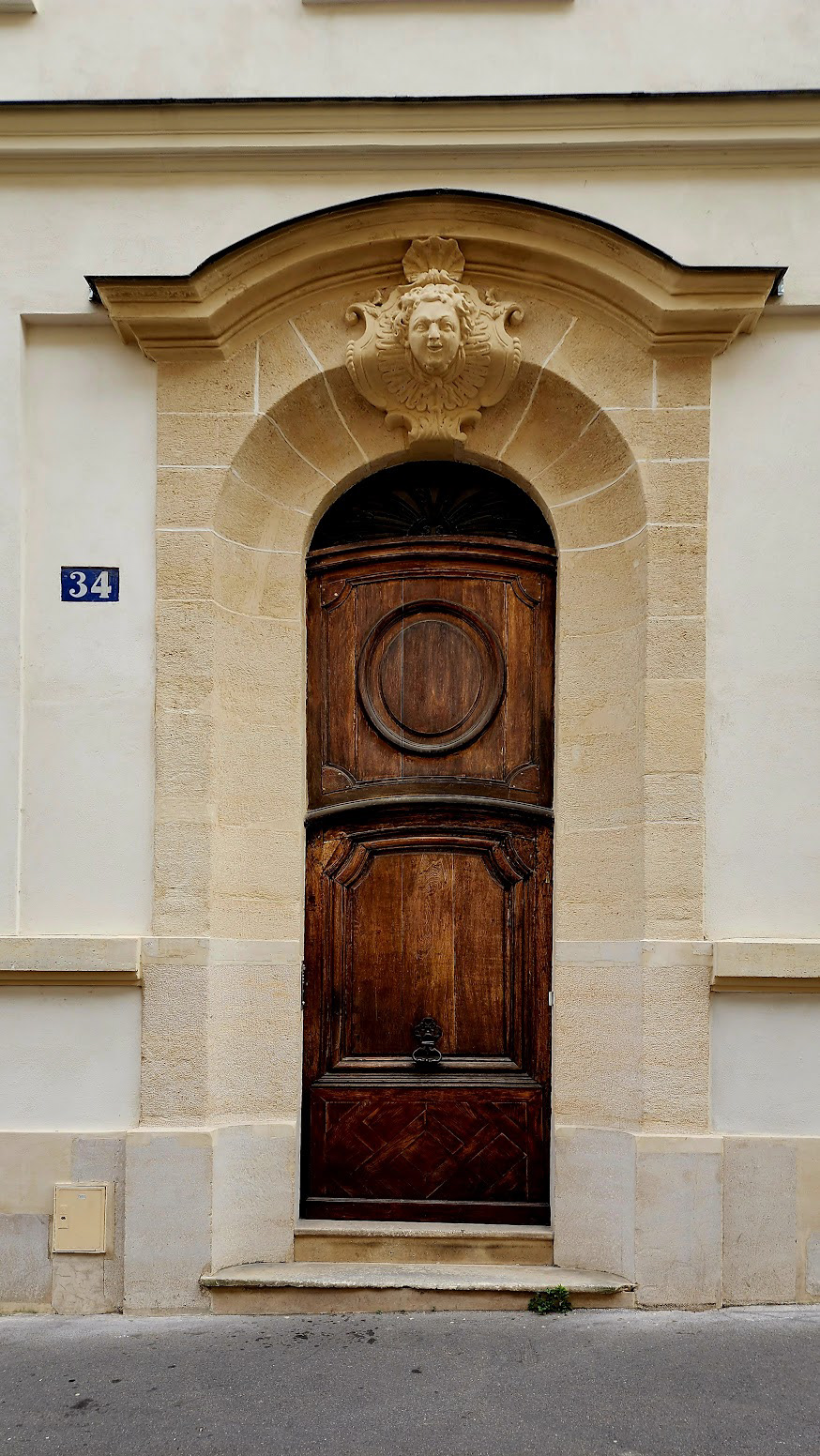 Door in Paris