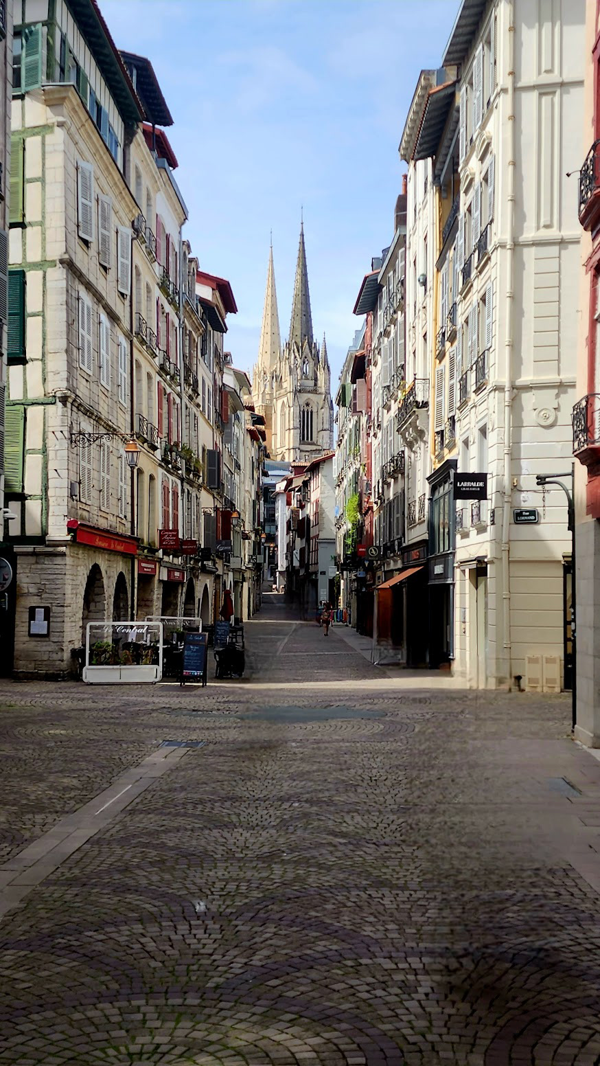 Street scene in Bayonne