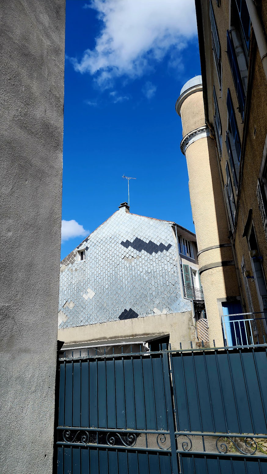 ARCHITECTURAL DETAIL