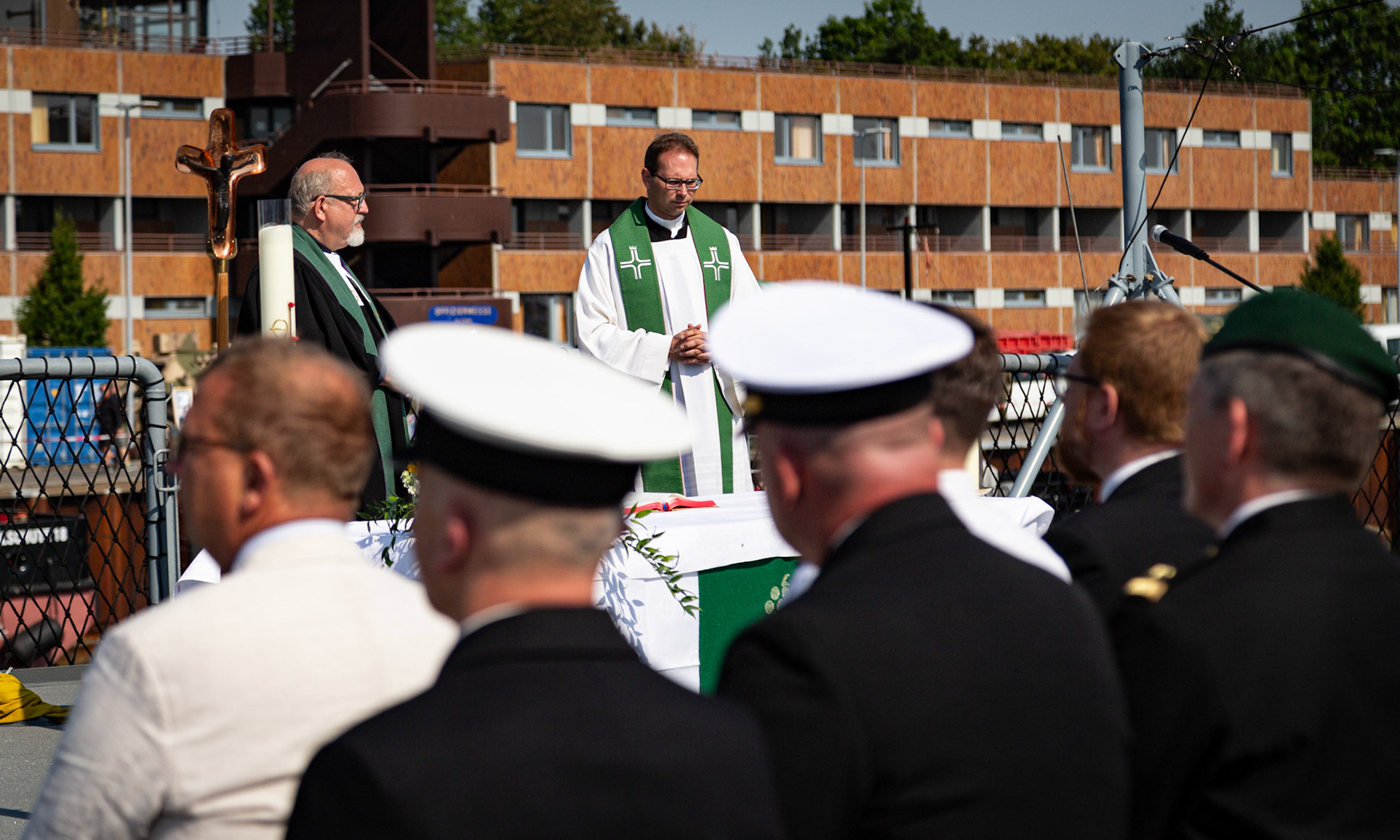 Gottesdienst auf der Fregatte Bayern