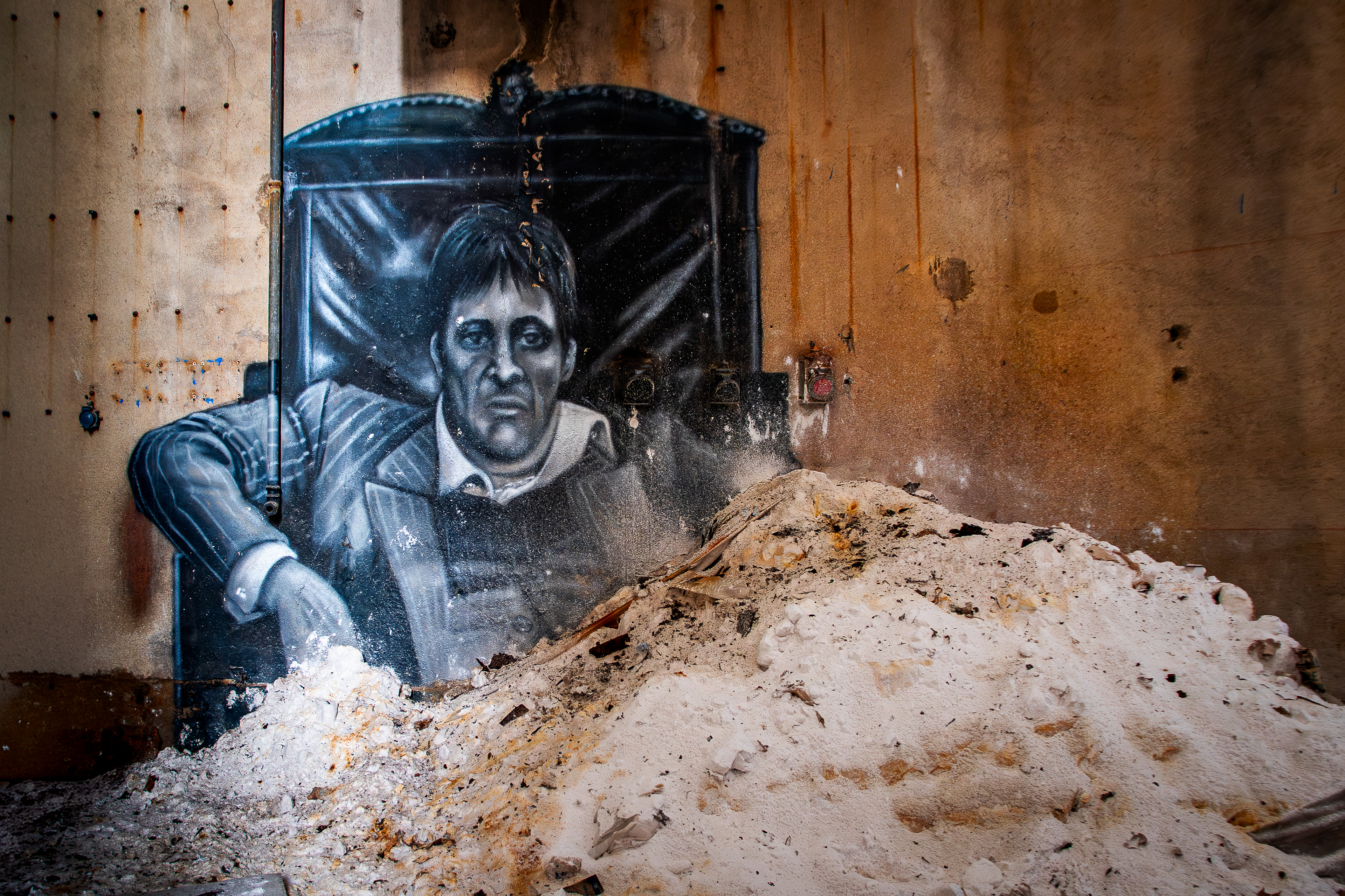 La cave scarface