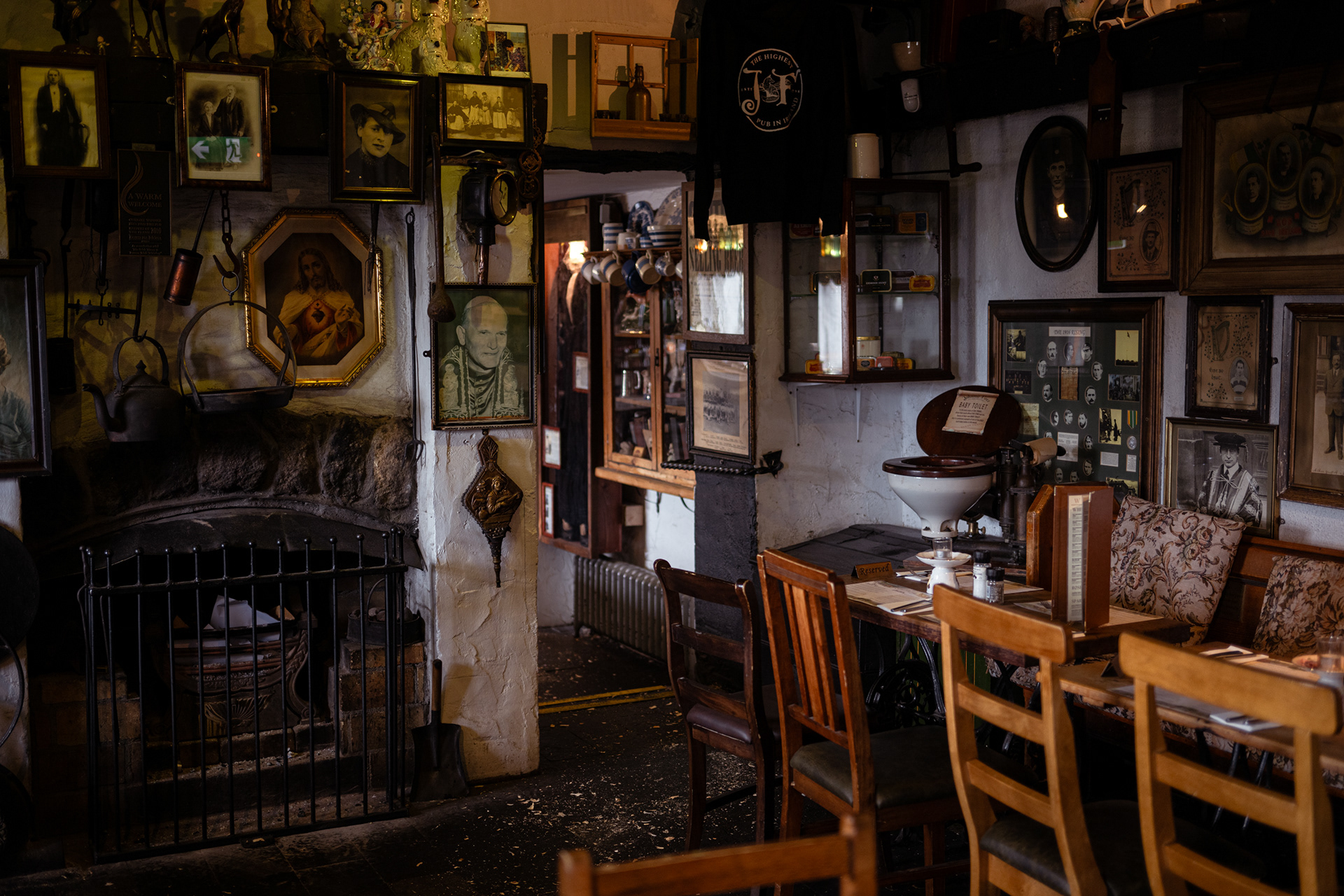 Johnnie Fox's Pub - Inside