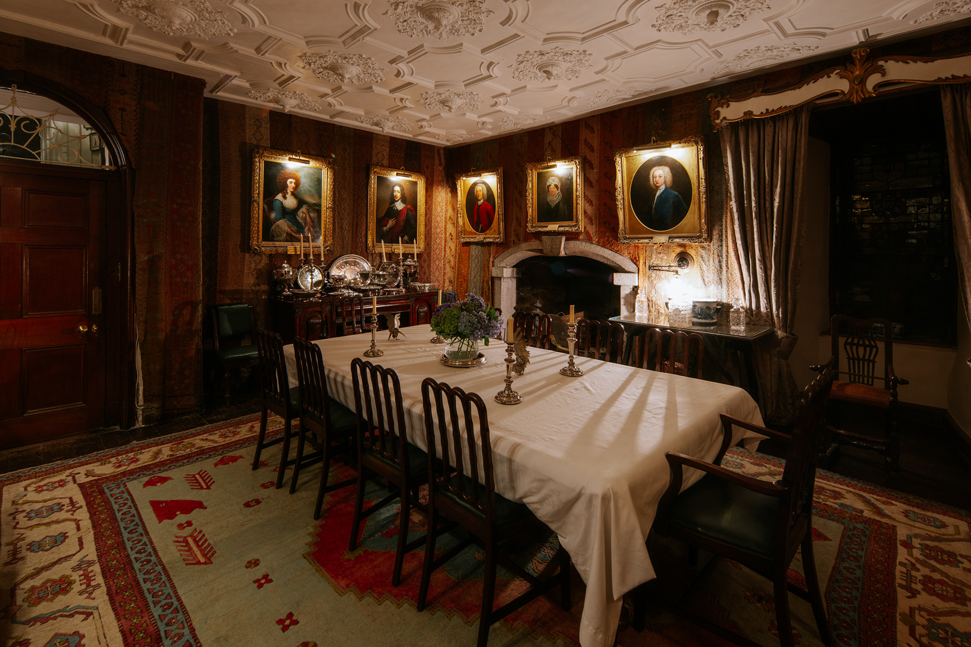 Hungtington Castle - Dining Room