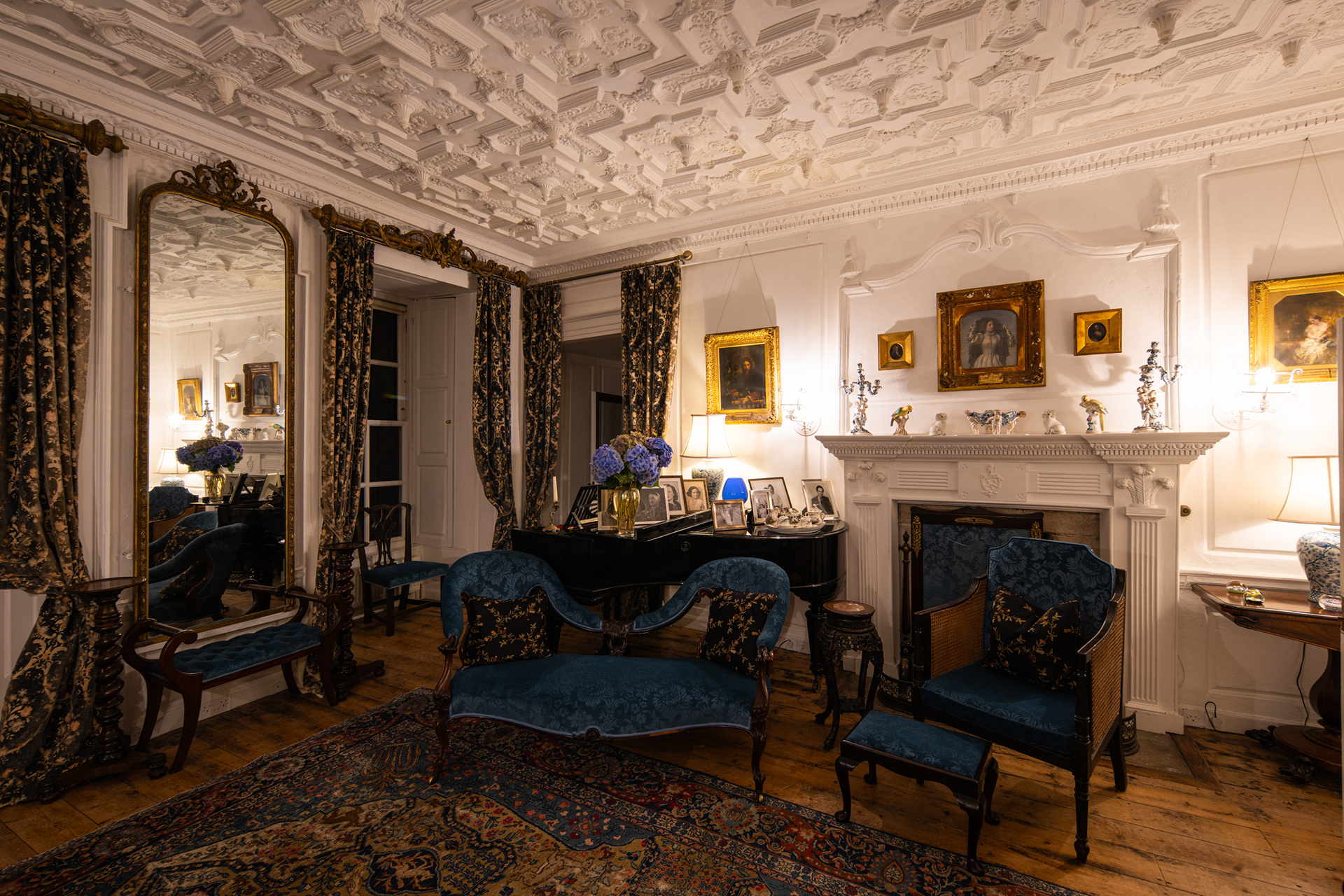 Hungtington Castle - Study Room