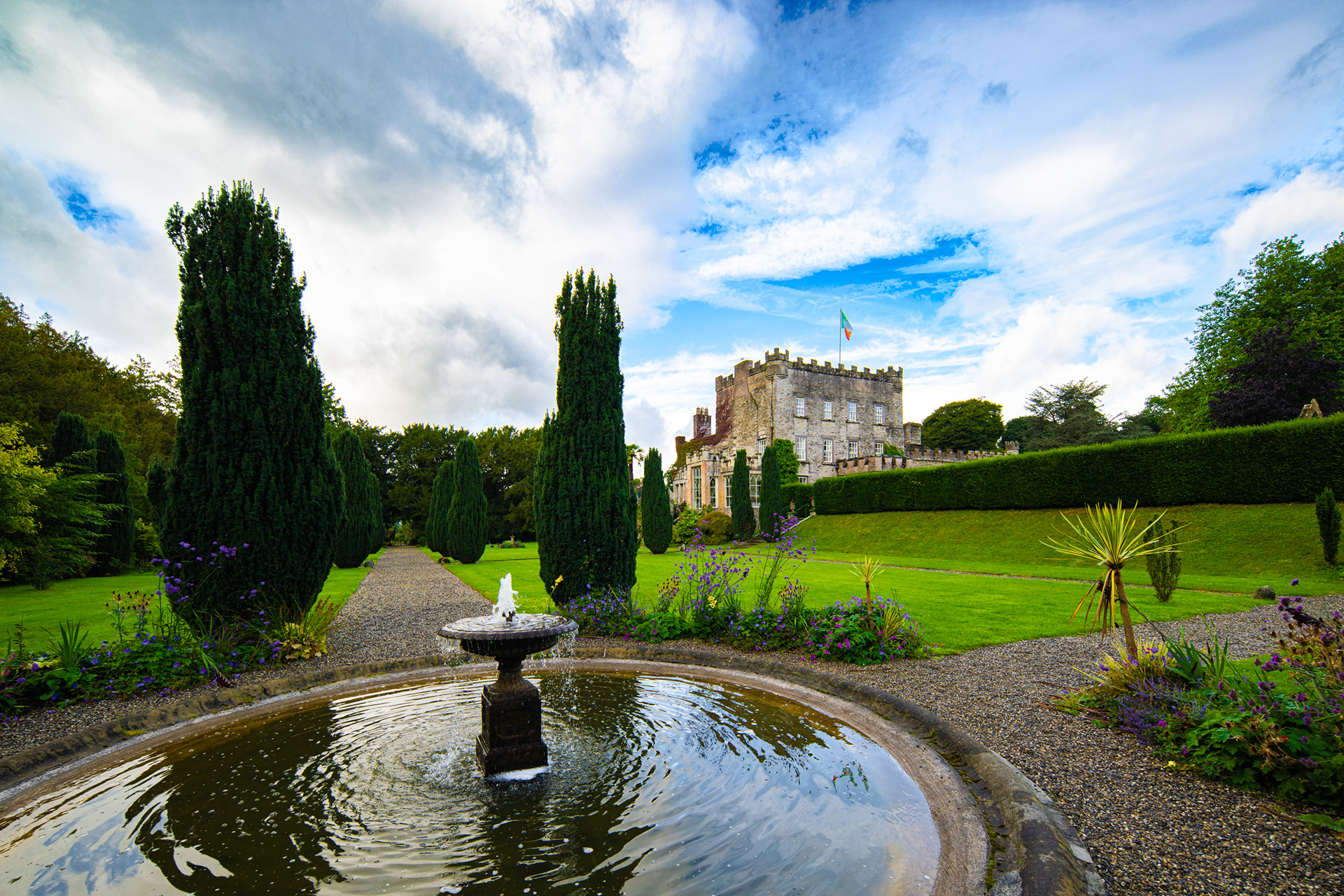 Hungtington Castle - Garden