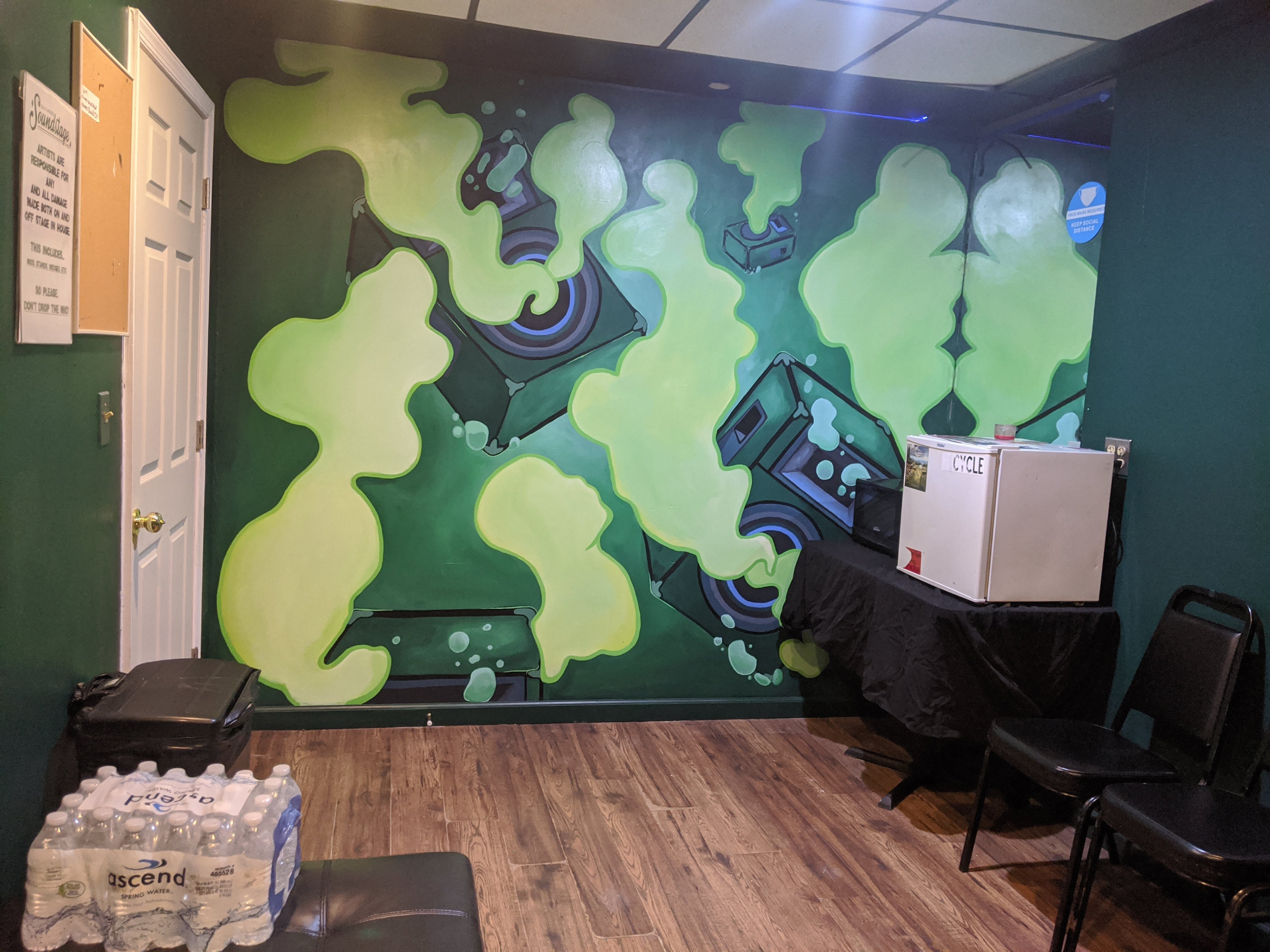 The Baltimore Soundstage Green Room mural.