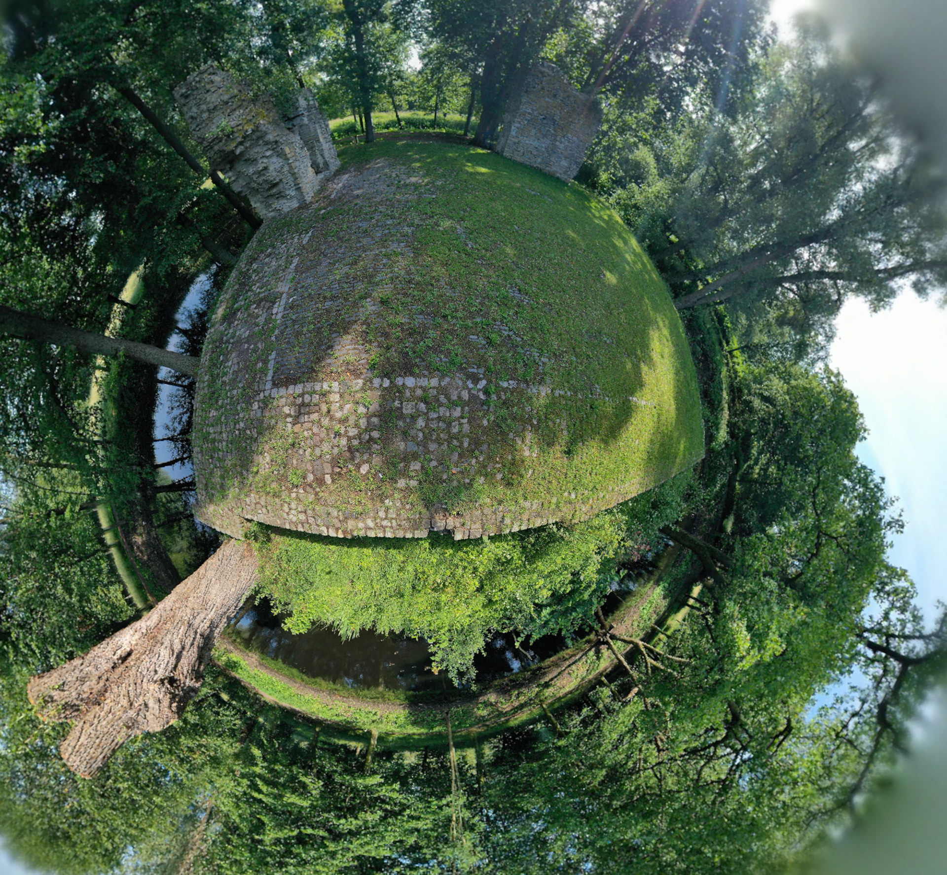 Burgruine in Lipperode