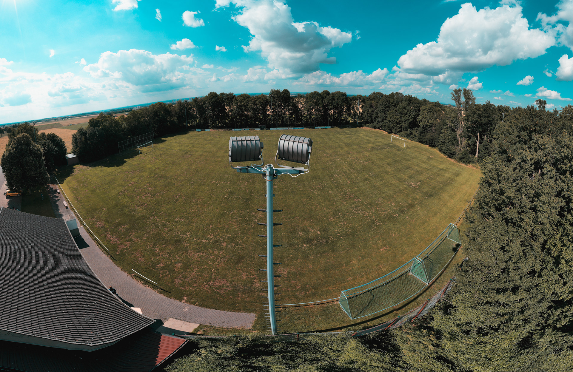 Sportplatz Berge