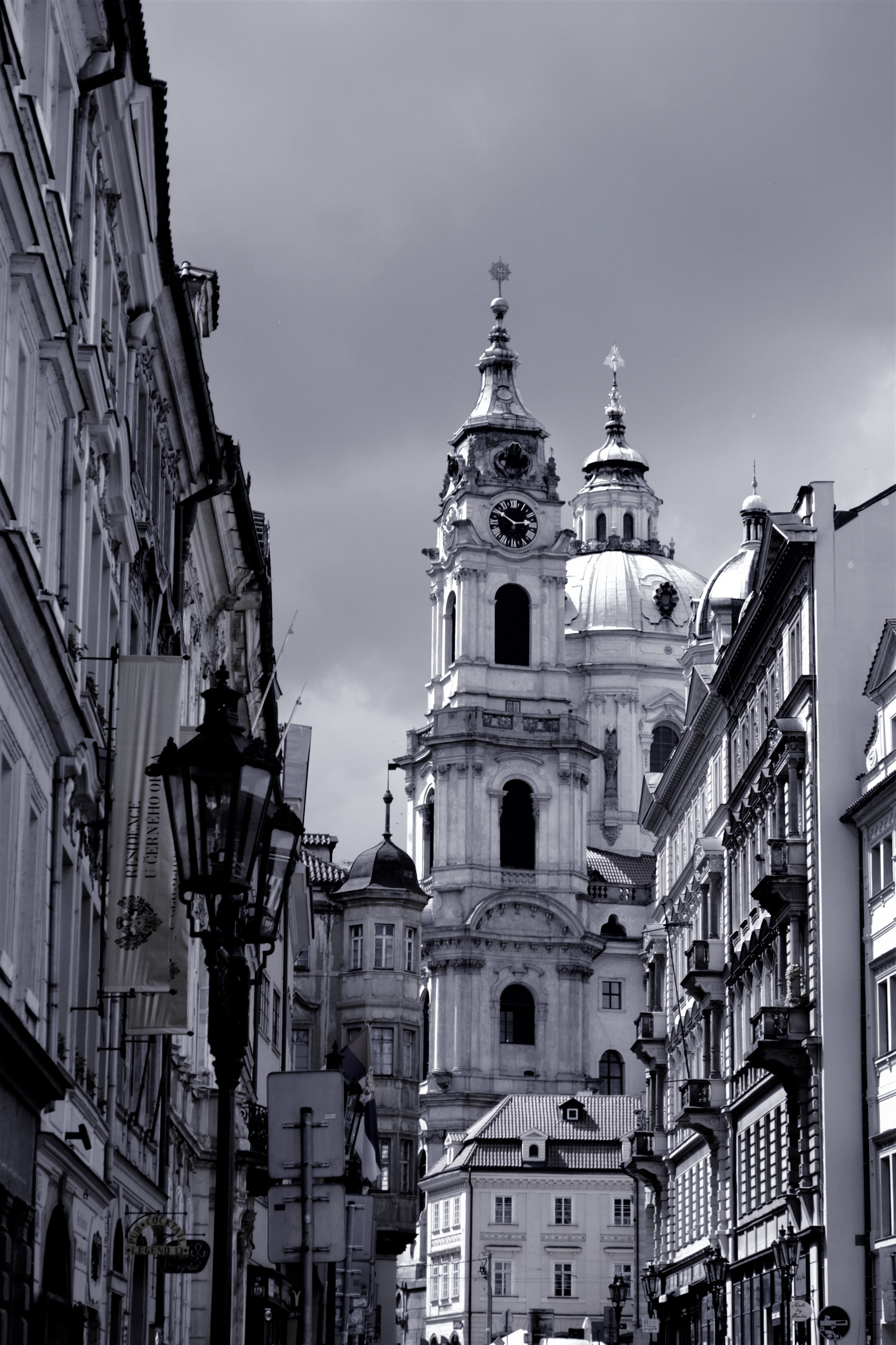 PRAGA
