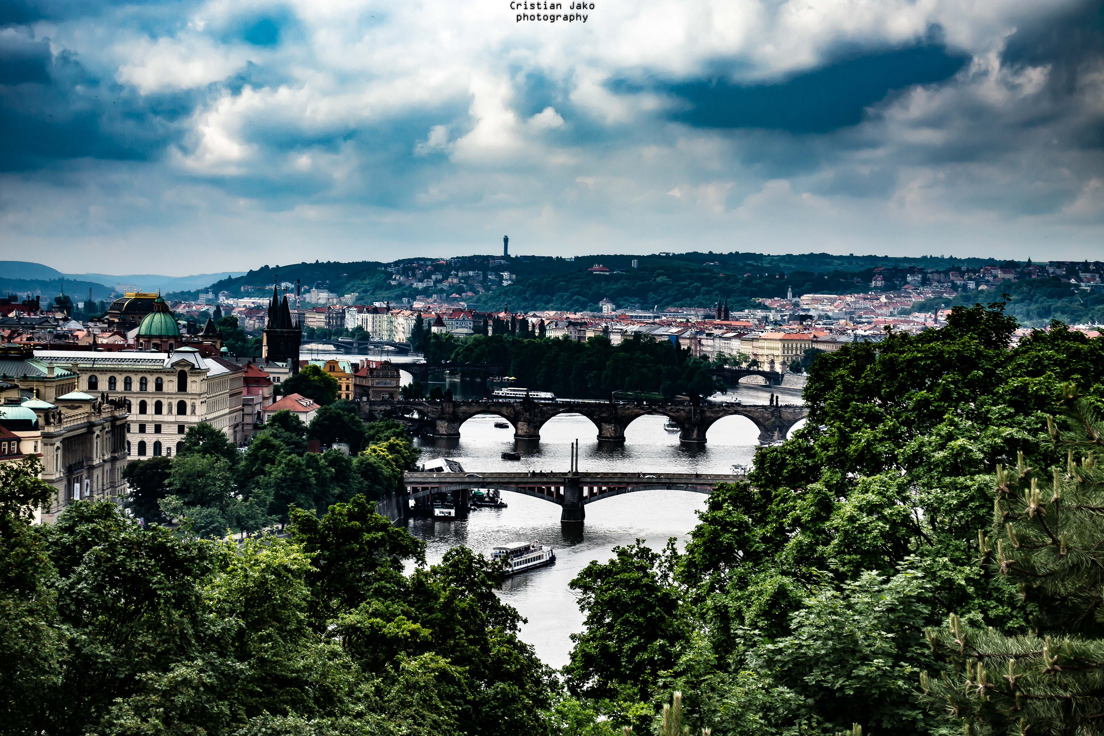 PRAGA