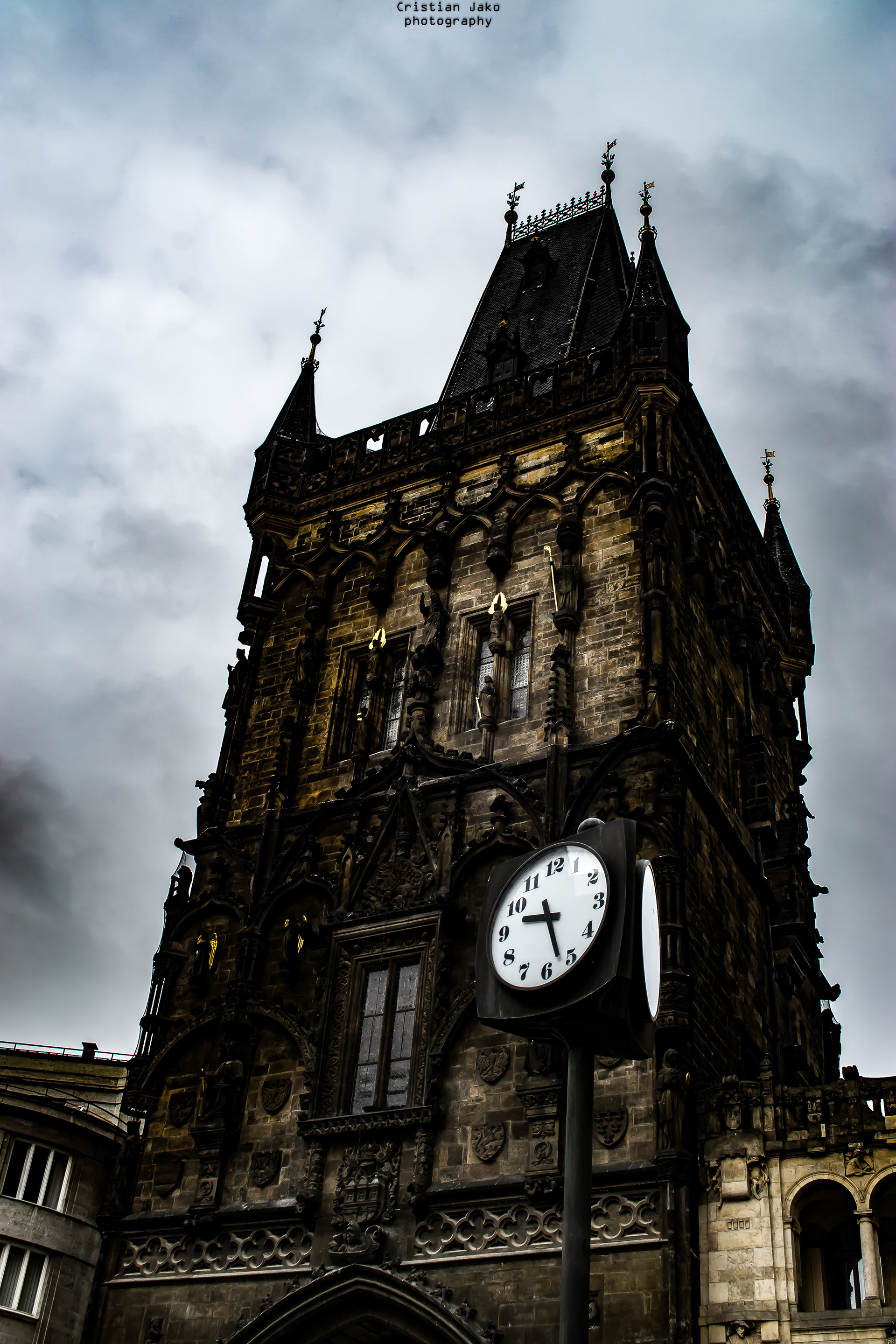PRAGA