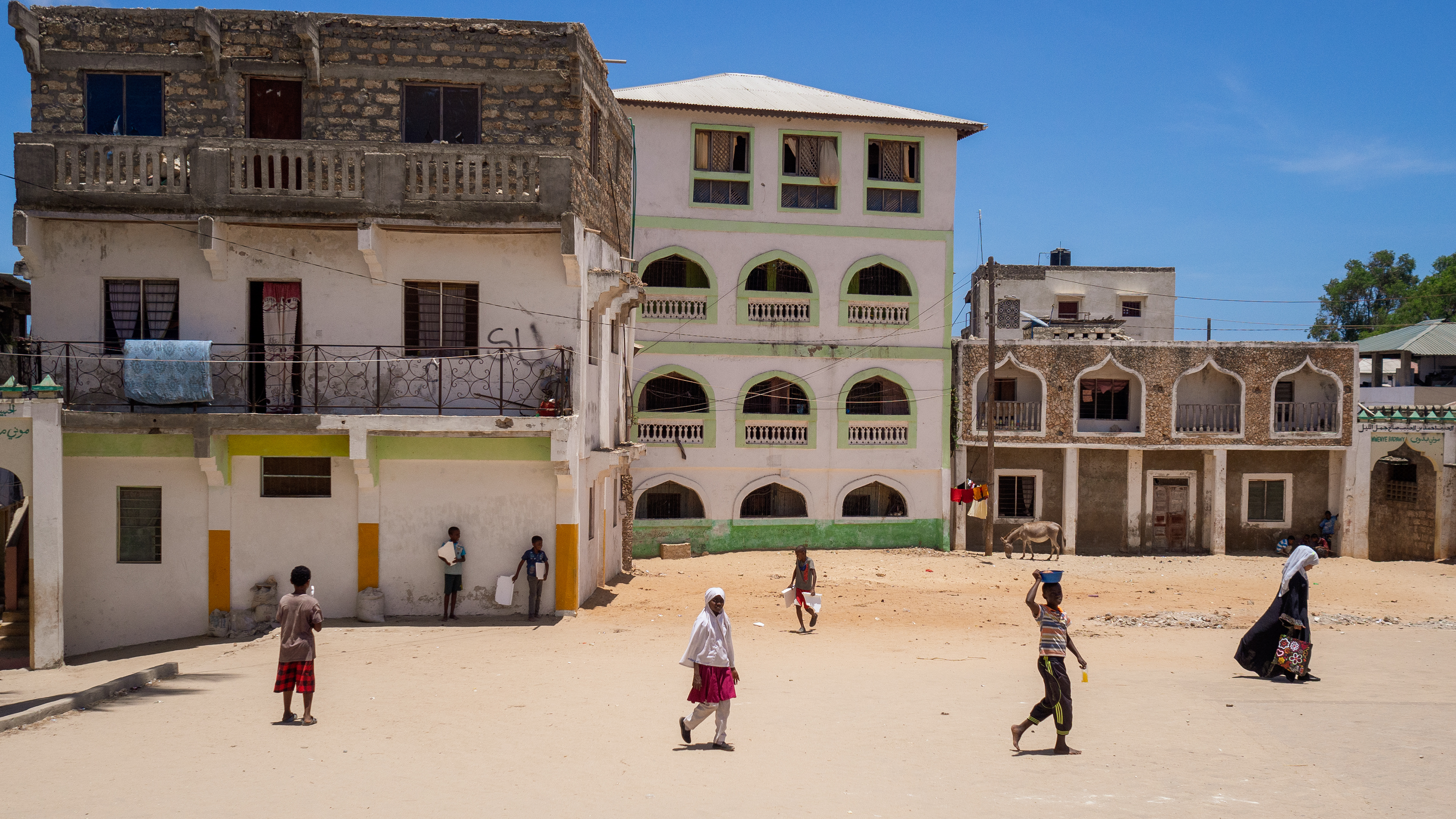 Lamu (2021)