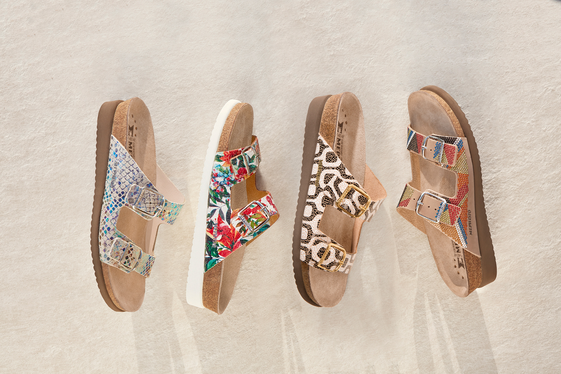 sandalengruppe auf boden fotografiert produkt köln
