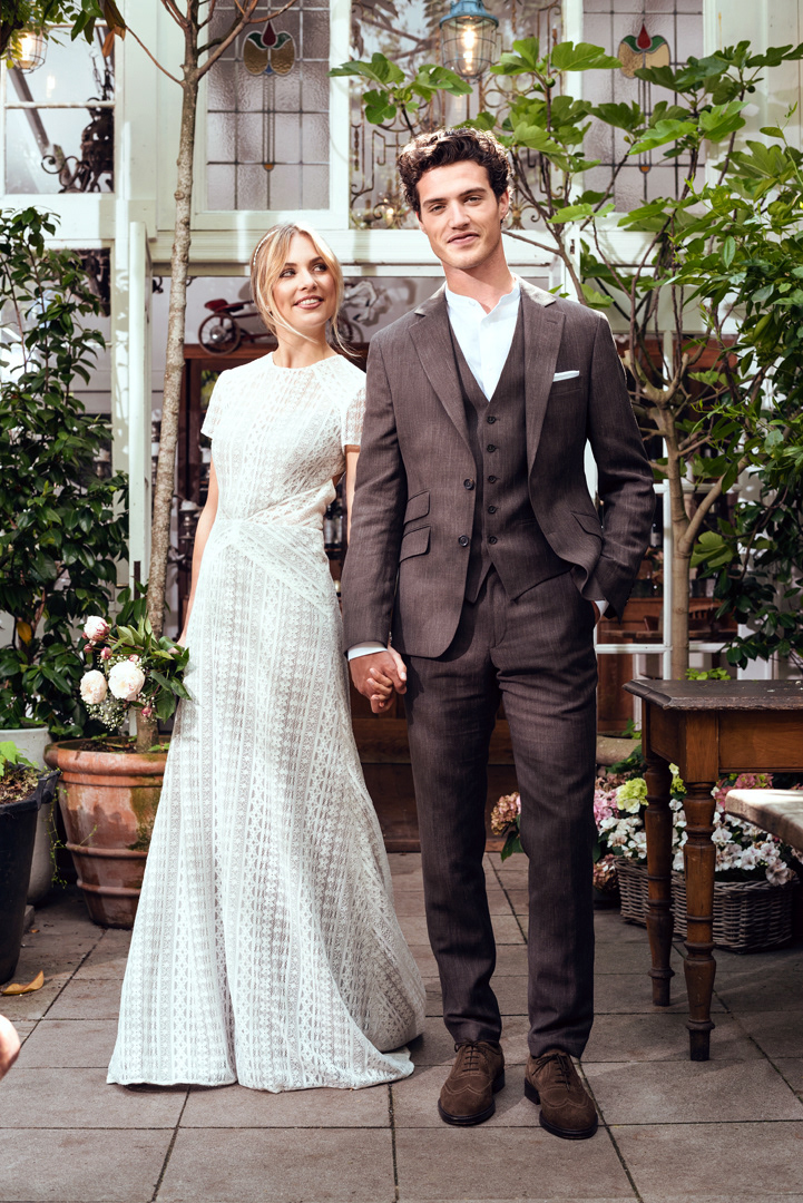 Brautpaar - Mann im braunen Hochzeitsanzug Mode Fotografie Köln