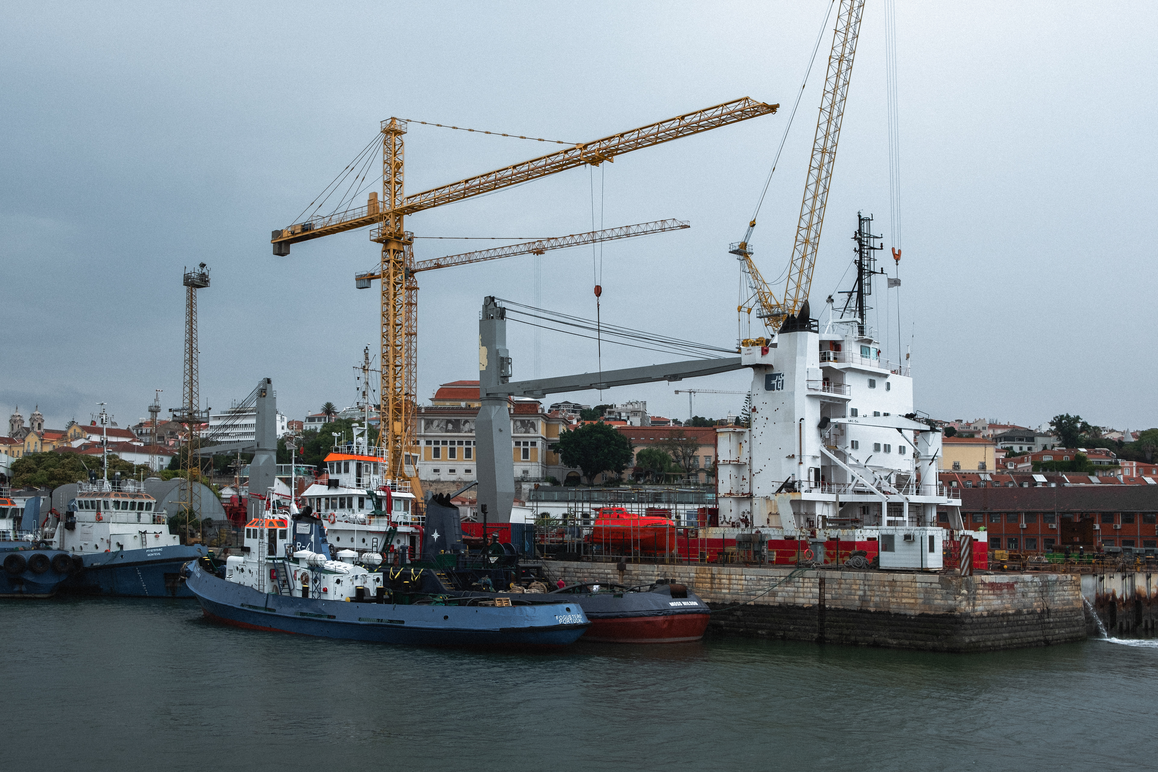 Tourisme à Lisbonne - Vue locale - Martin Peterolff 2025