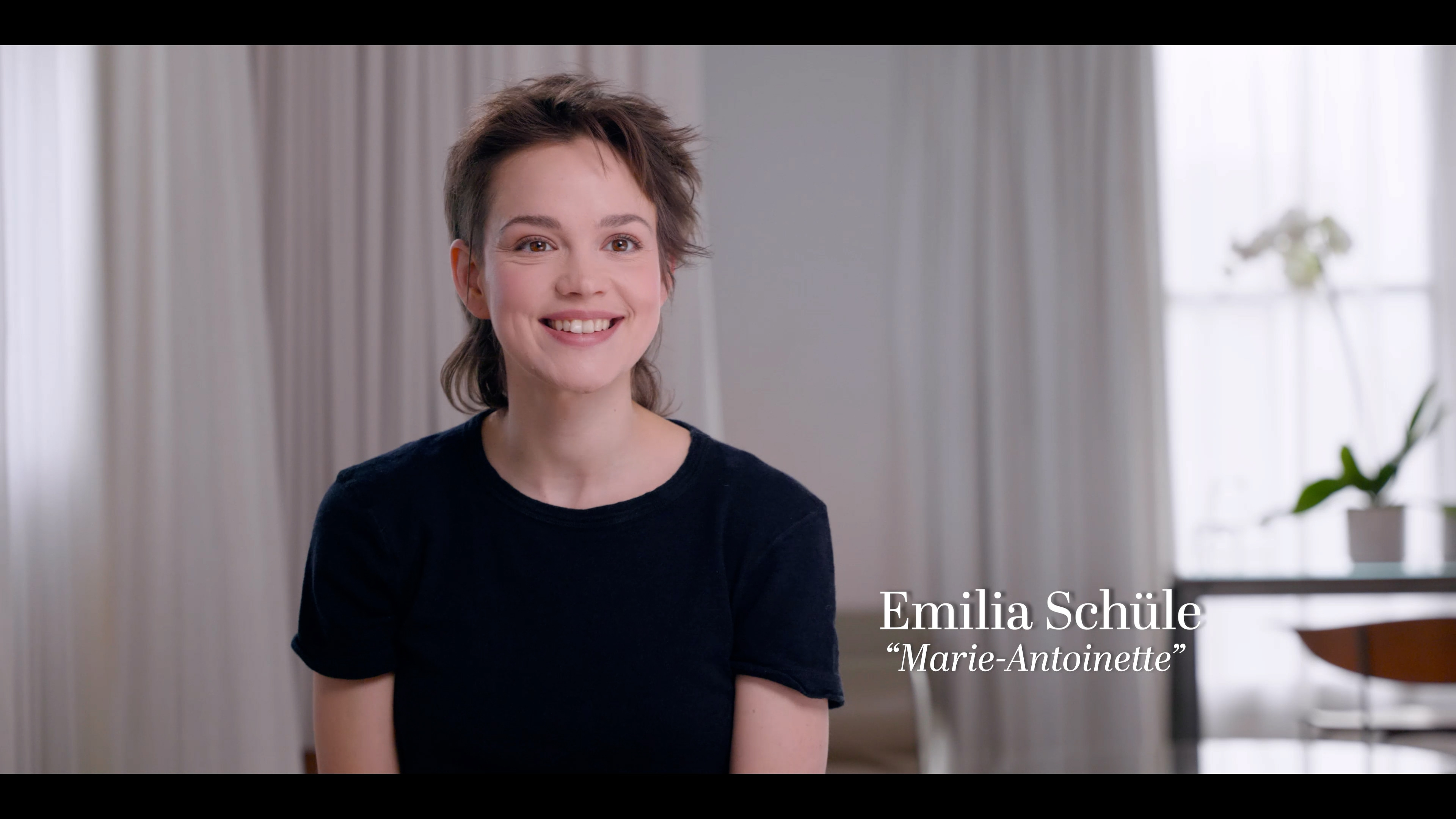 Emilia Schüle - les coulisses d'une création originale : Marie Antoinette l'affaire du collier - (c) Martin Peterolff