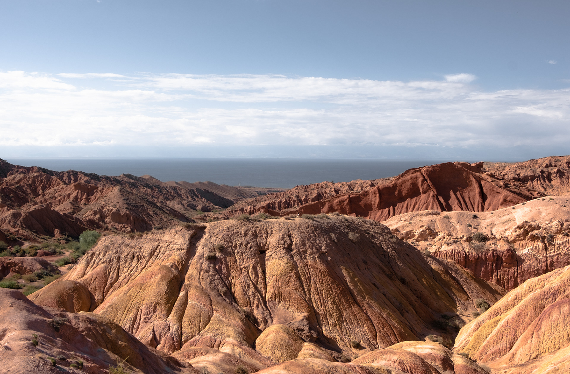 Au bord du lac Issyk Kul, Kirghizstan © Martin Peterolff