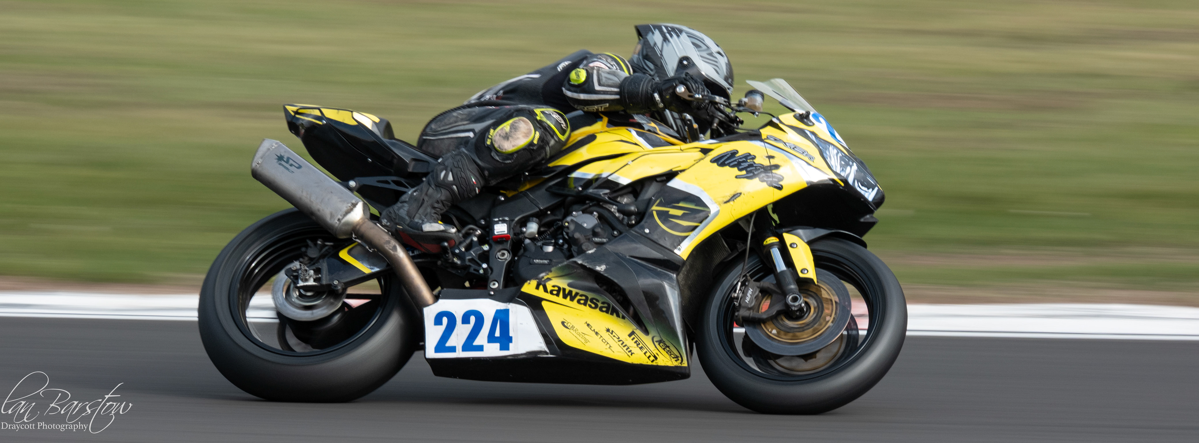 No Limits Racing - Donington Park April 2026