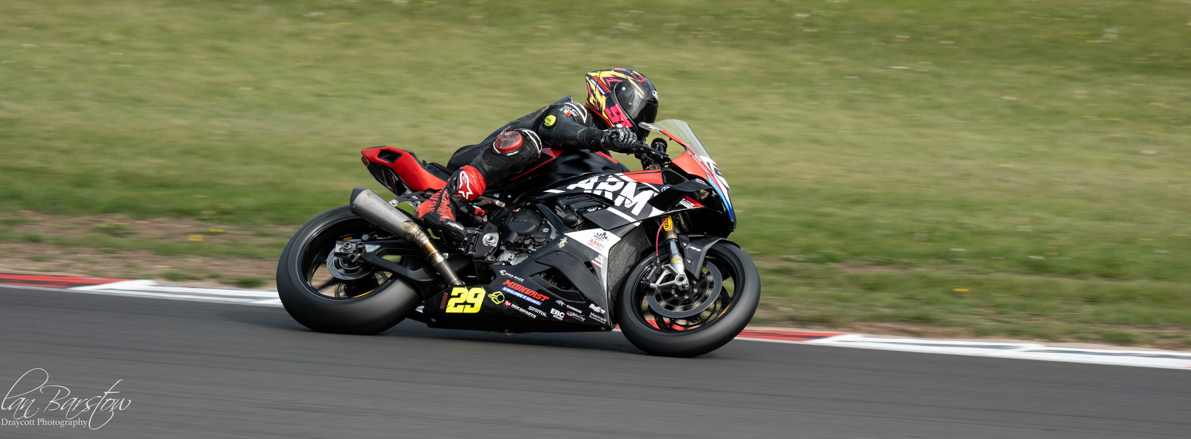 No Limits Racing - Donington Park April 2026
