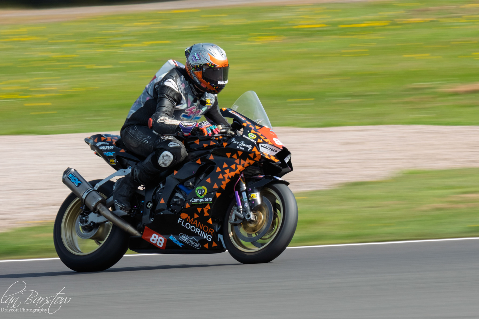 No Limits Racing - Donington Park April 2026