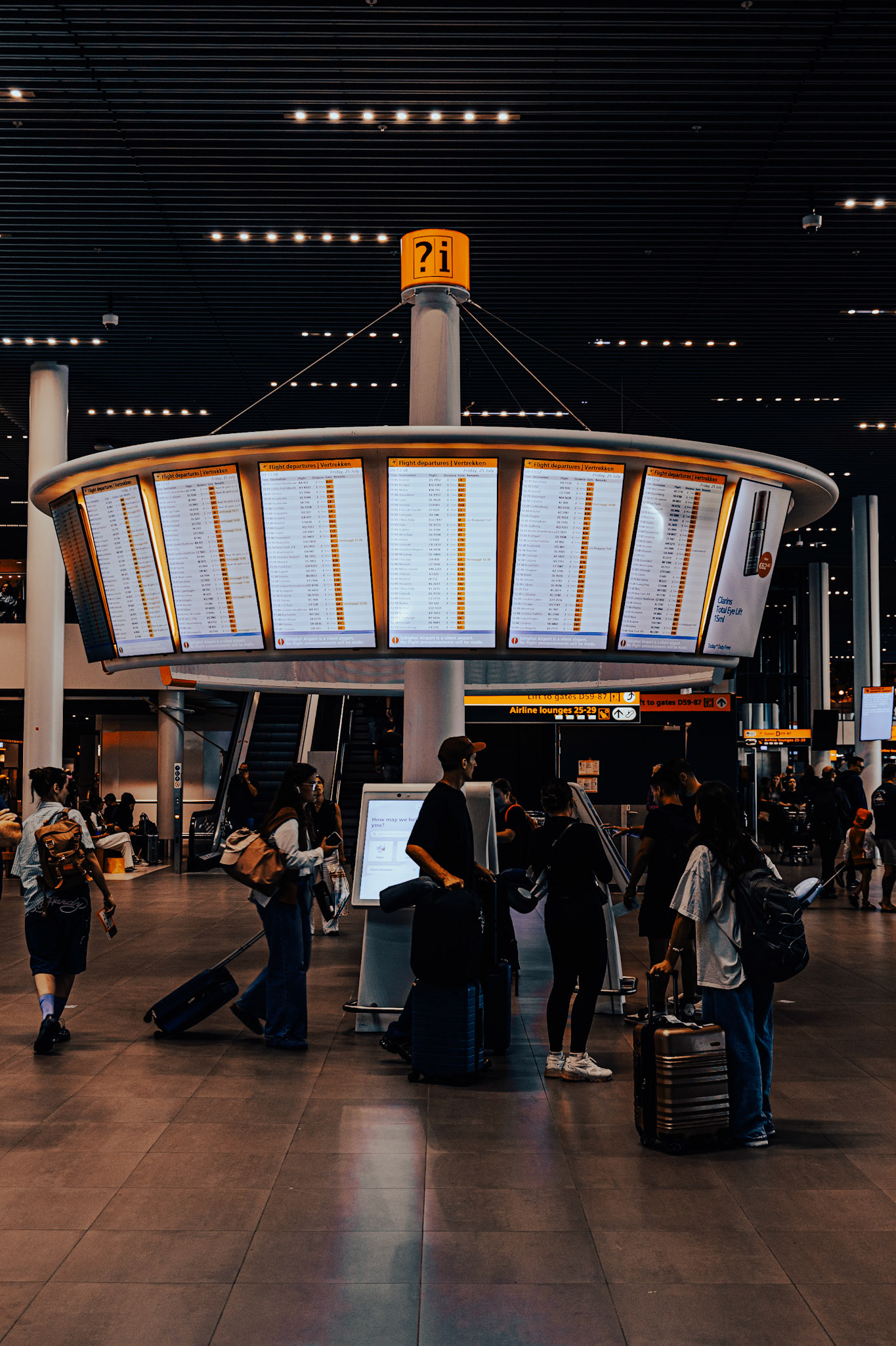 Amsterdam (AMS)