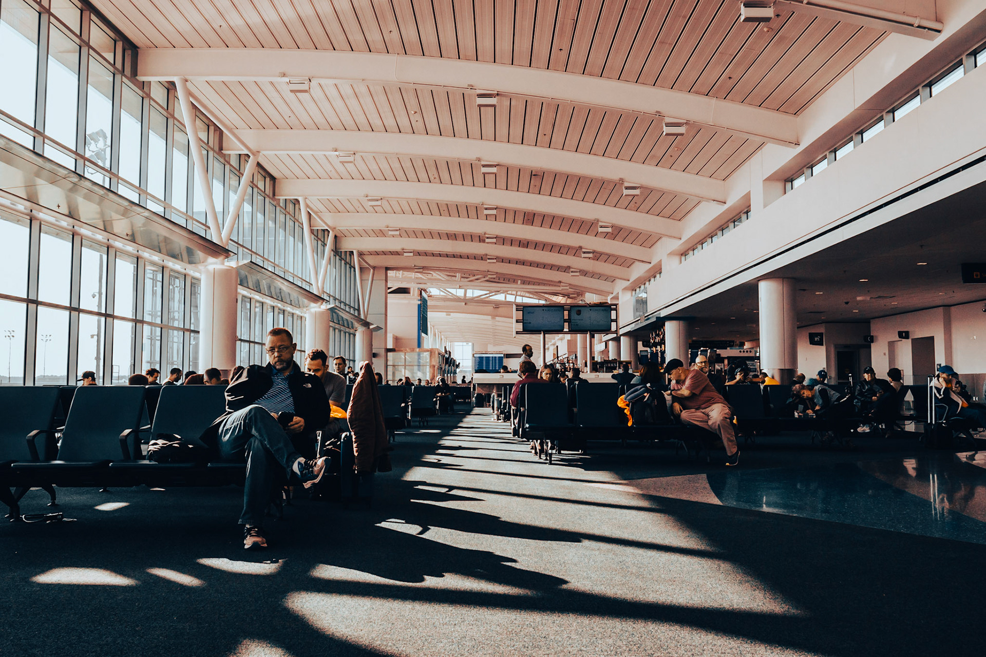 Houston Bush (IAH), Terminal B South